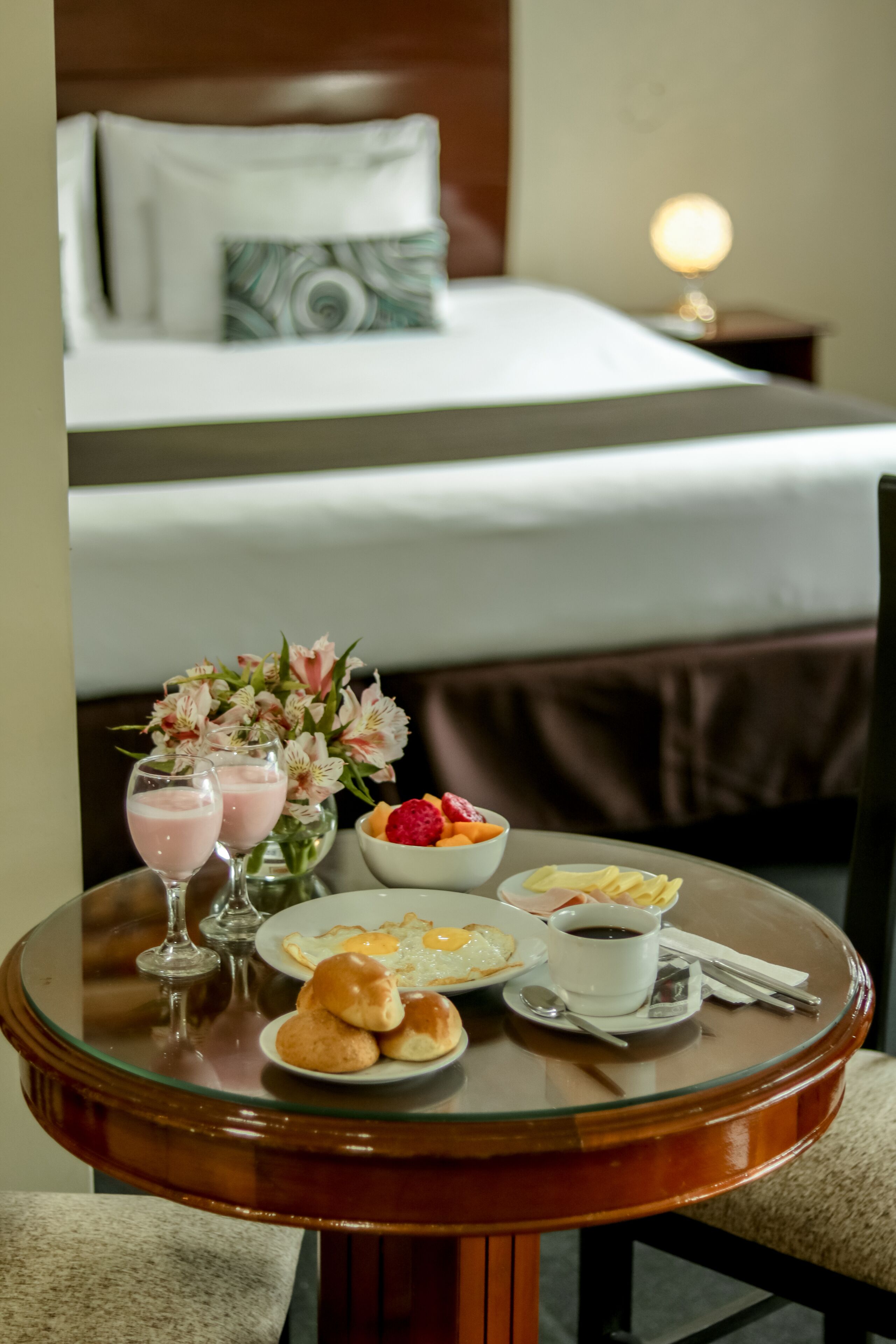 Epiqus Hotel