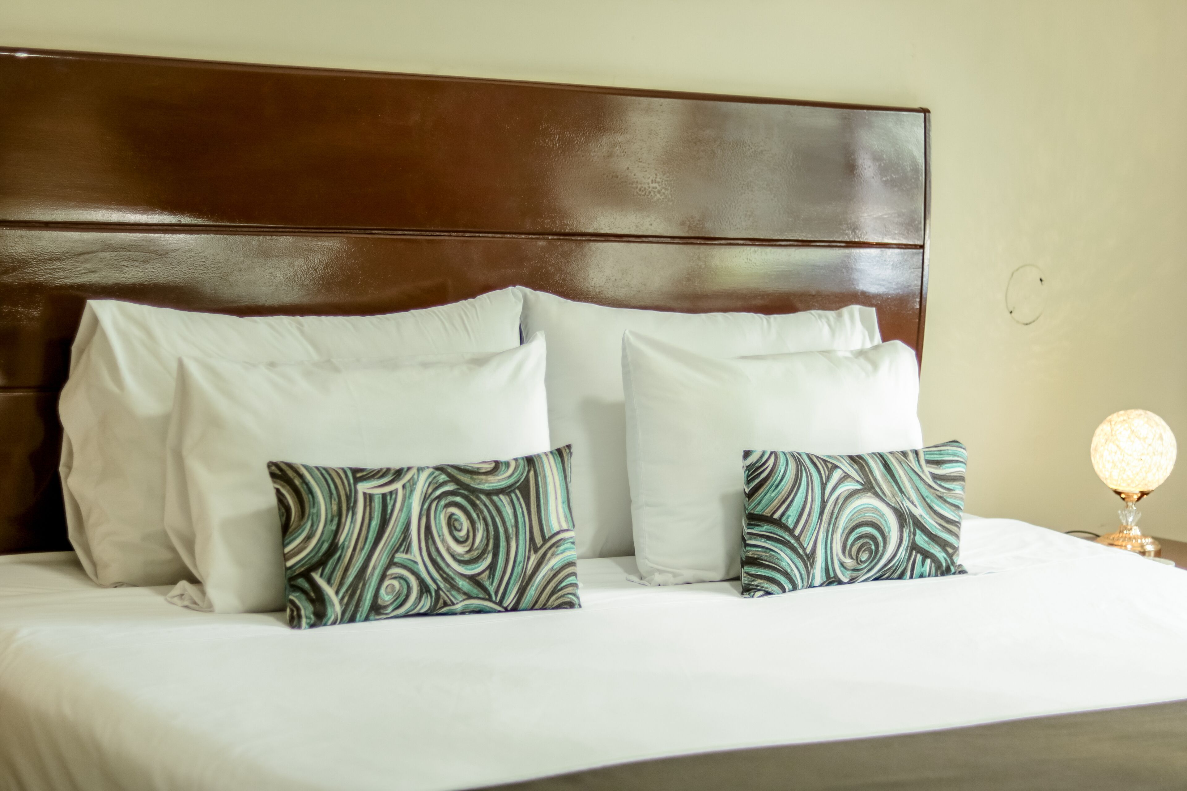 Epiqus Hotel