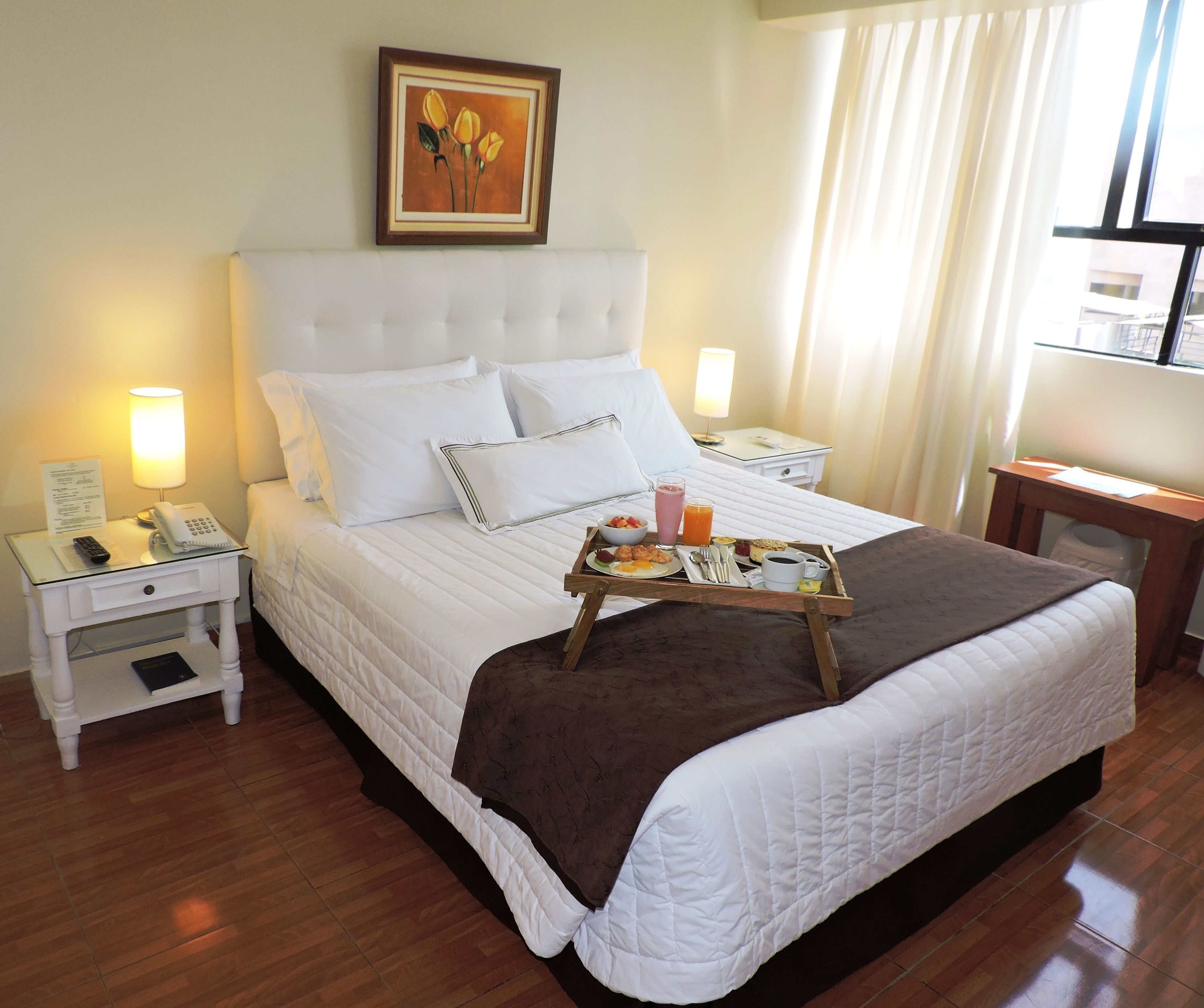 Epiqus Hotel