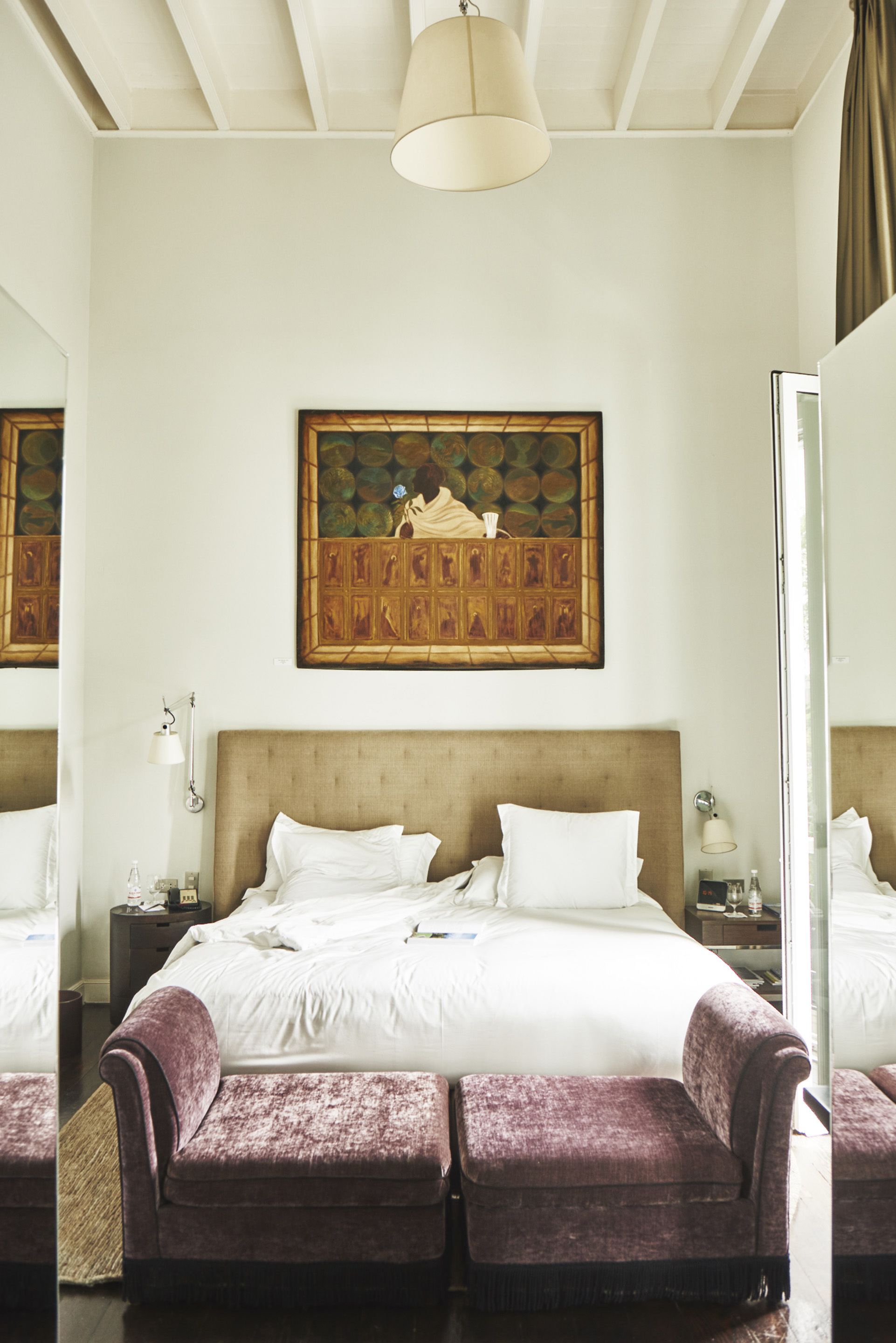 Hotel B