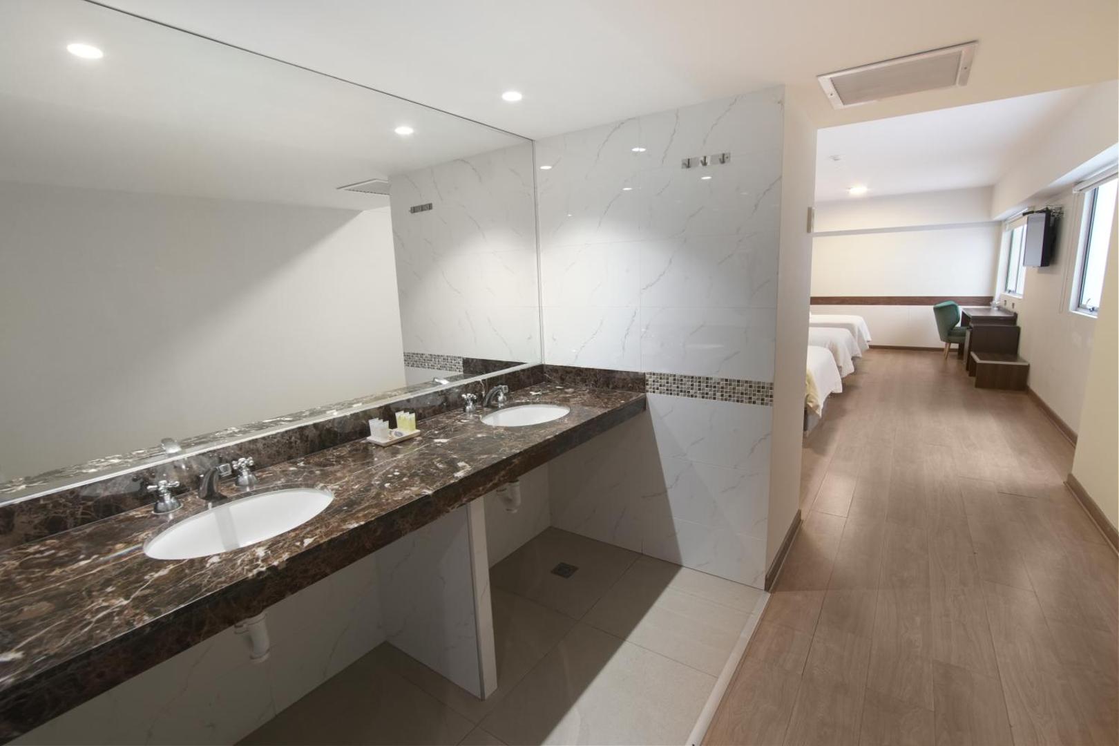 Hotel Britania Crystal Collection