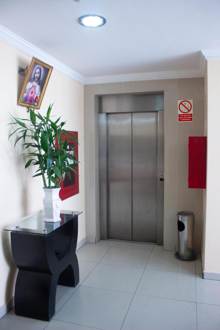 Royal Garden Hotel