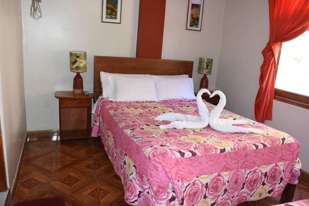 Hostal Sun Palace Inn