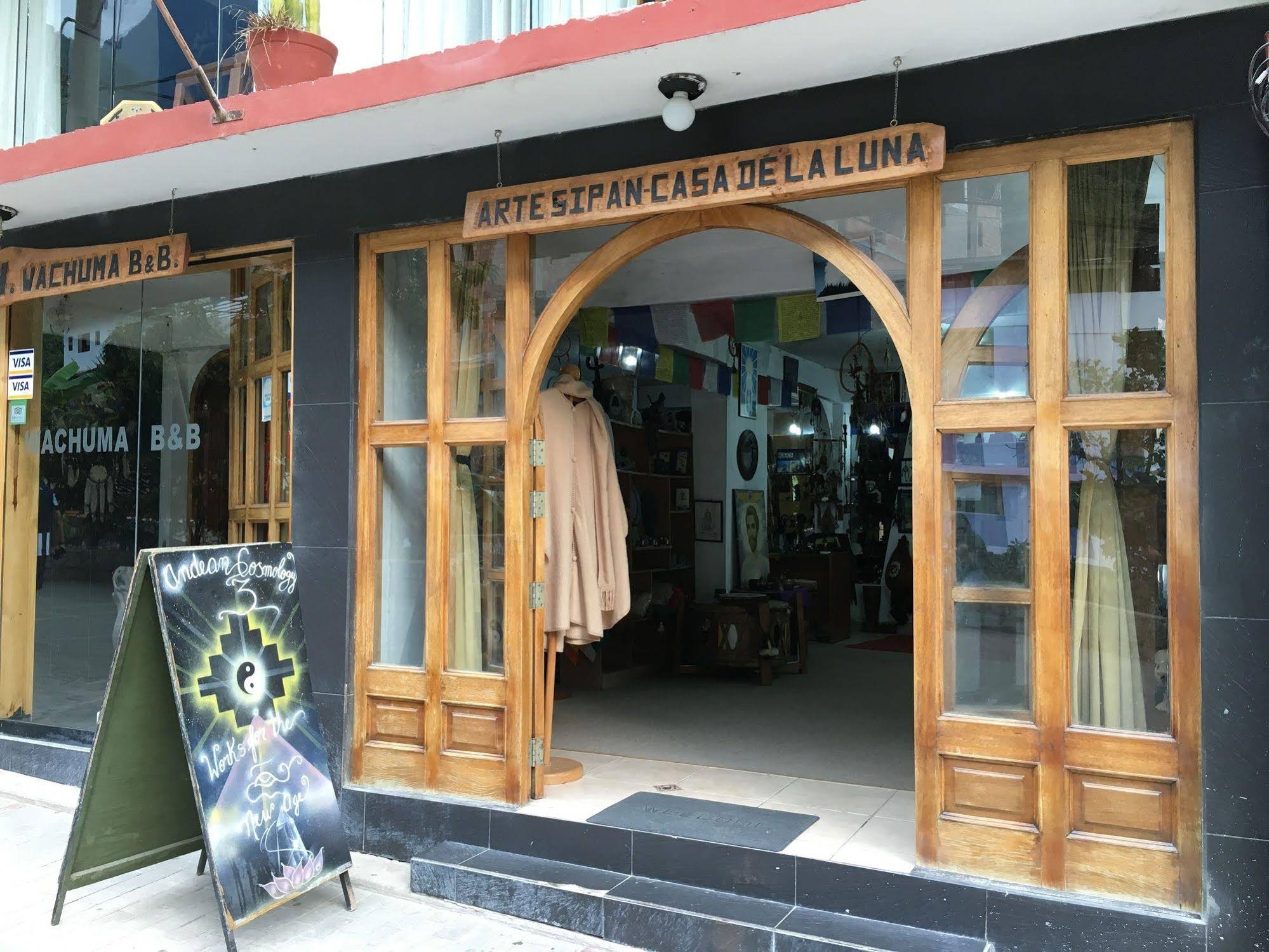 Hostal Wachuma B&B
