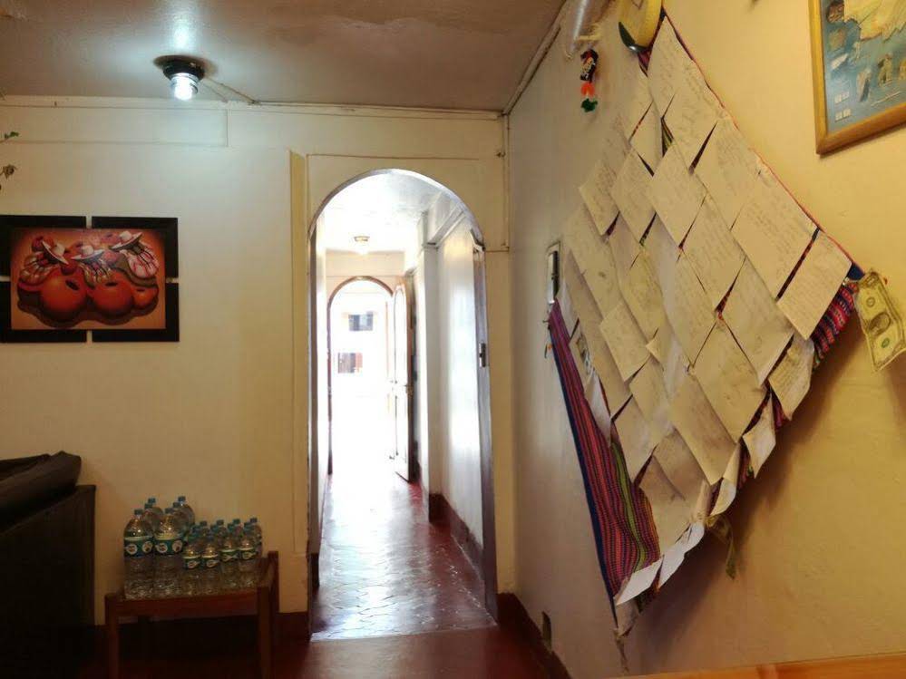 Hostal Wachuma B&B