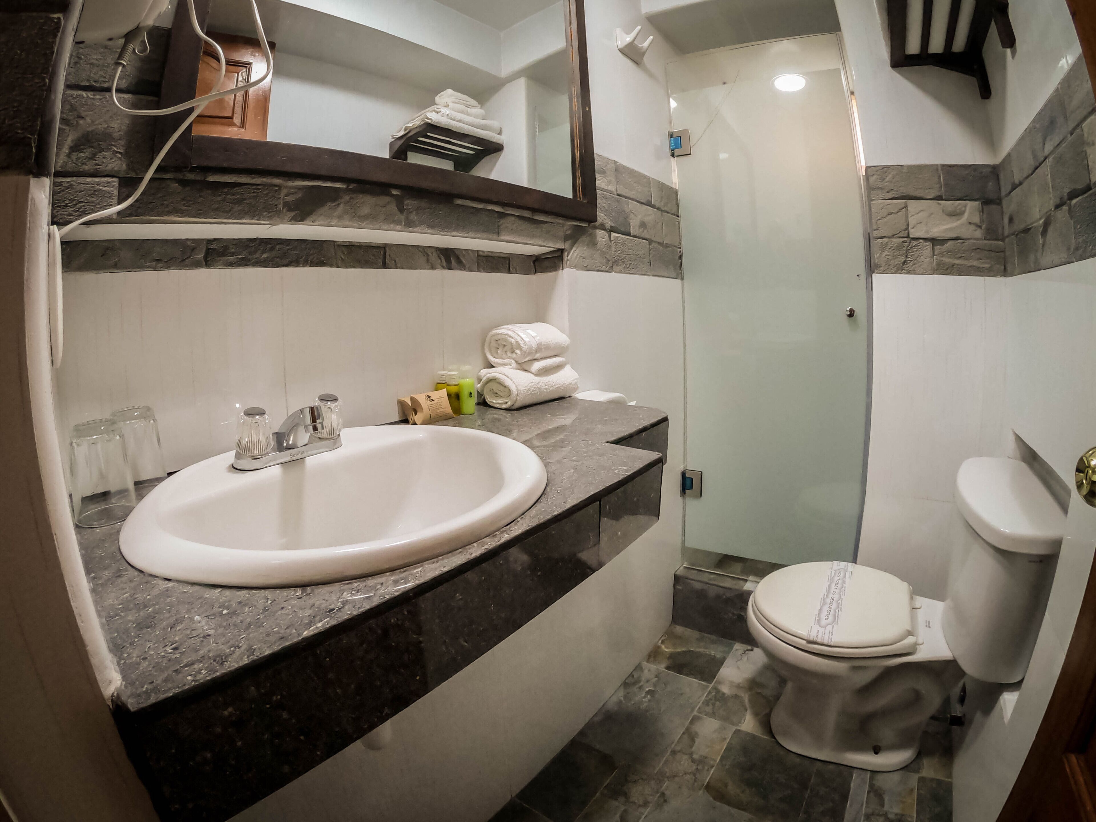 Machu Picchu Adventure House