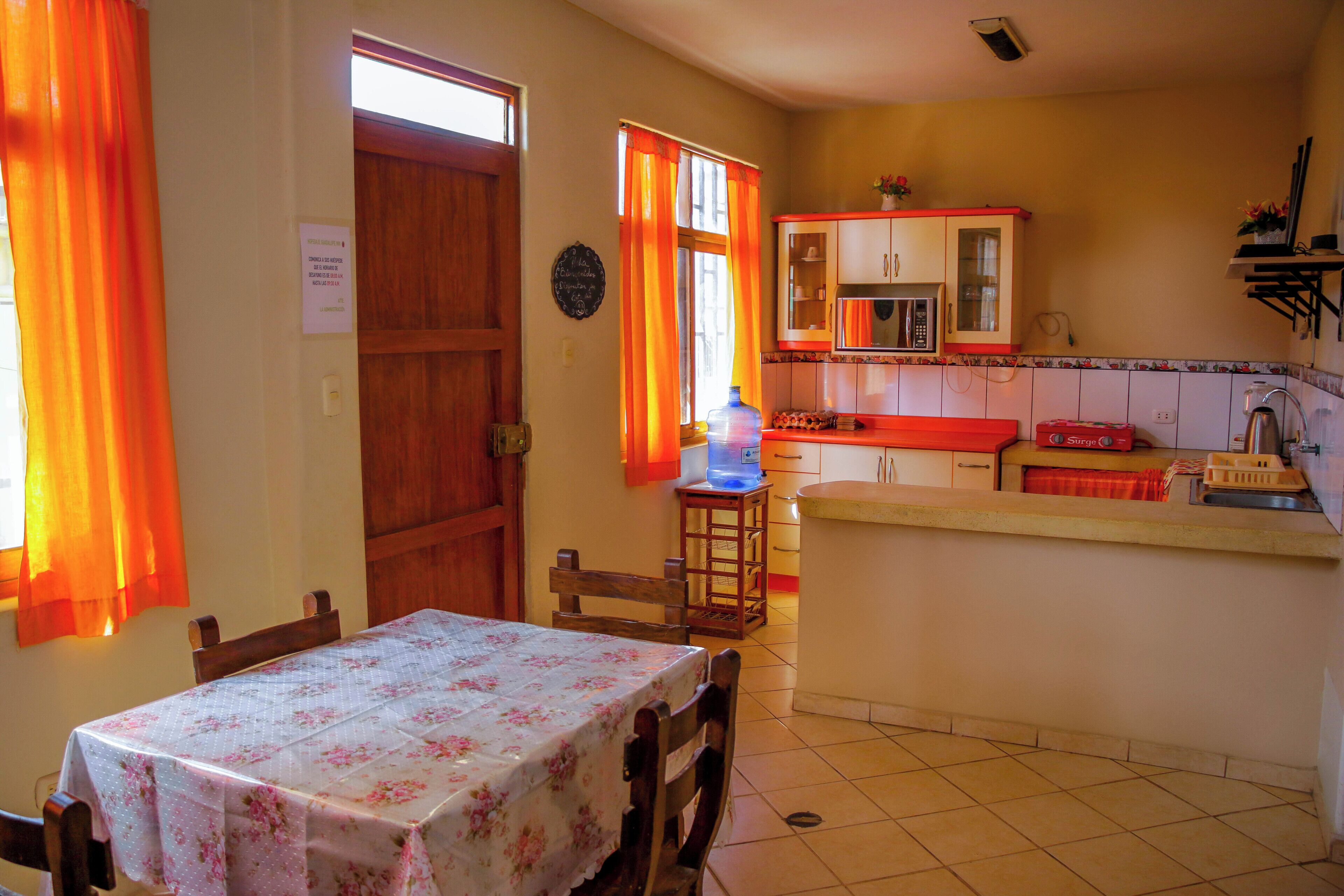 Hospedaje Guadalupe Inn