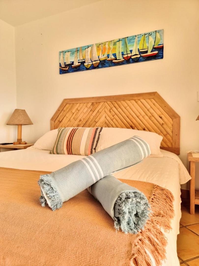 Máncora Beach Bungalows