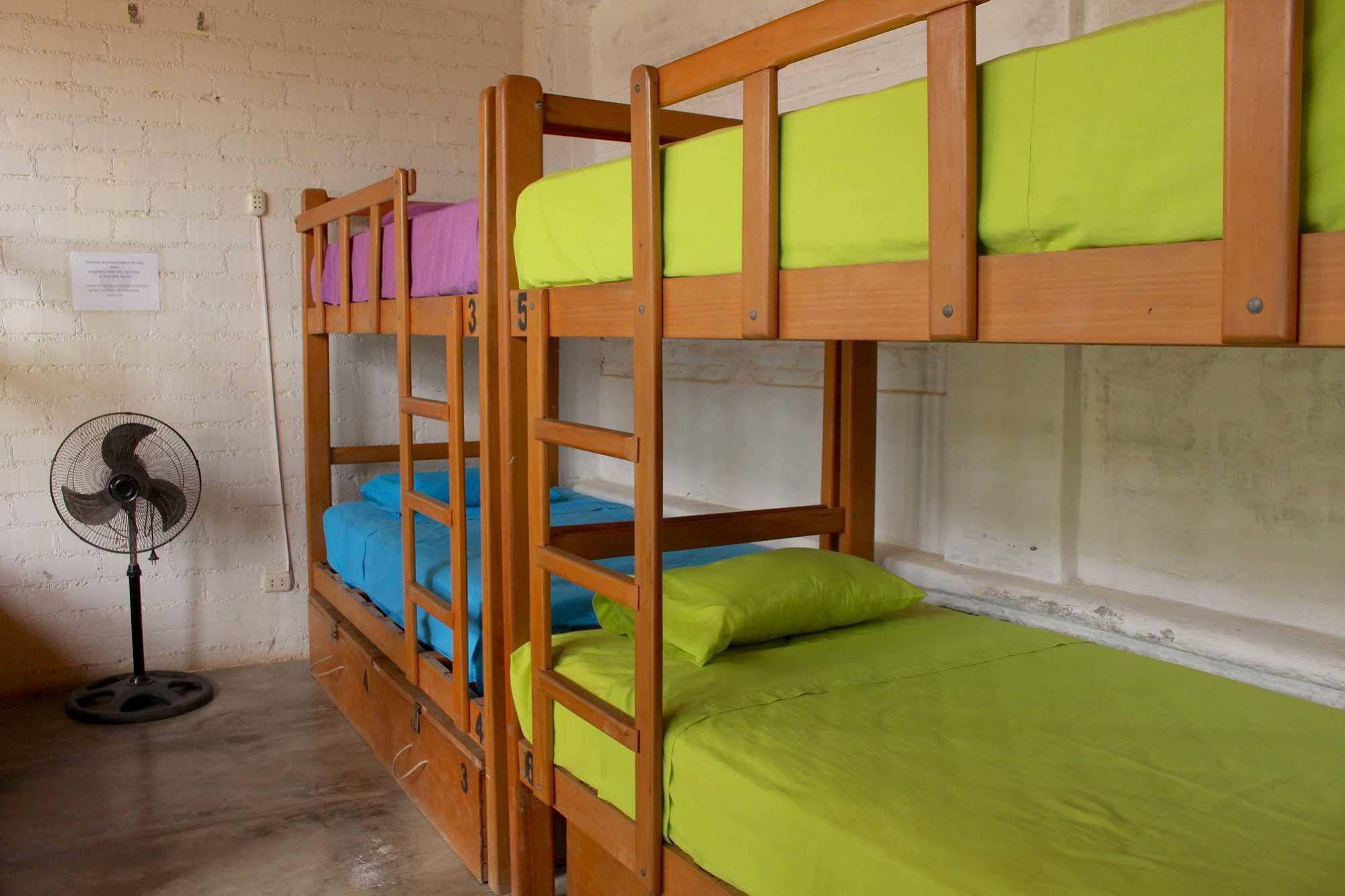 Palosanto Backpackers