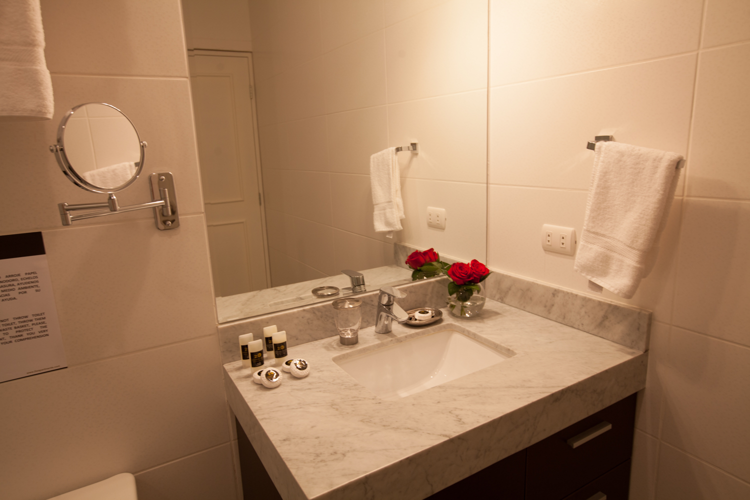2W Apartments Service - Diez Canseco
