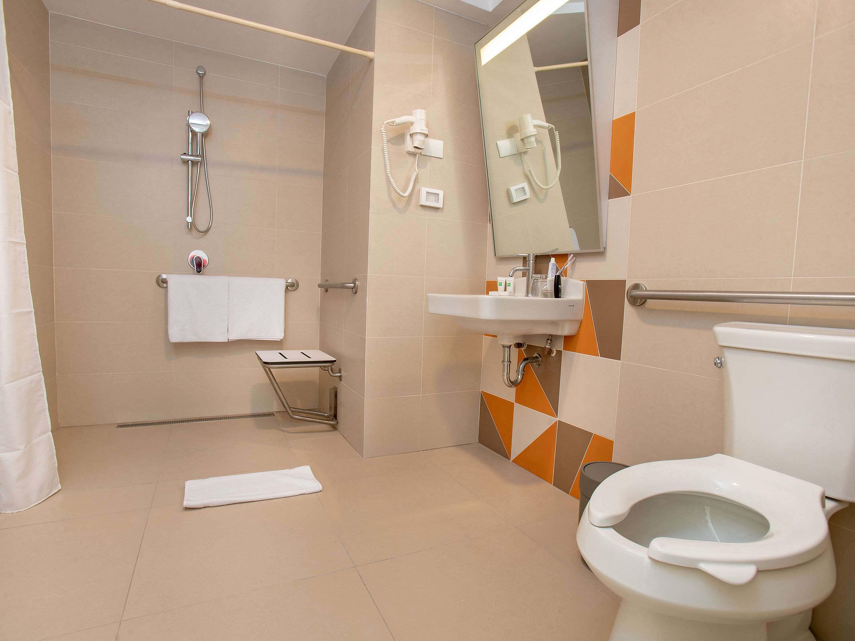 Hotel ibis Styles Lima Benavides Miraflores