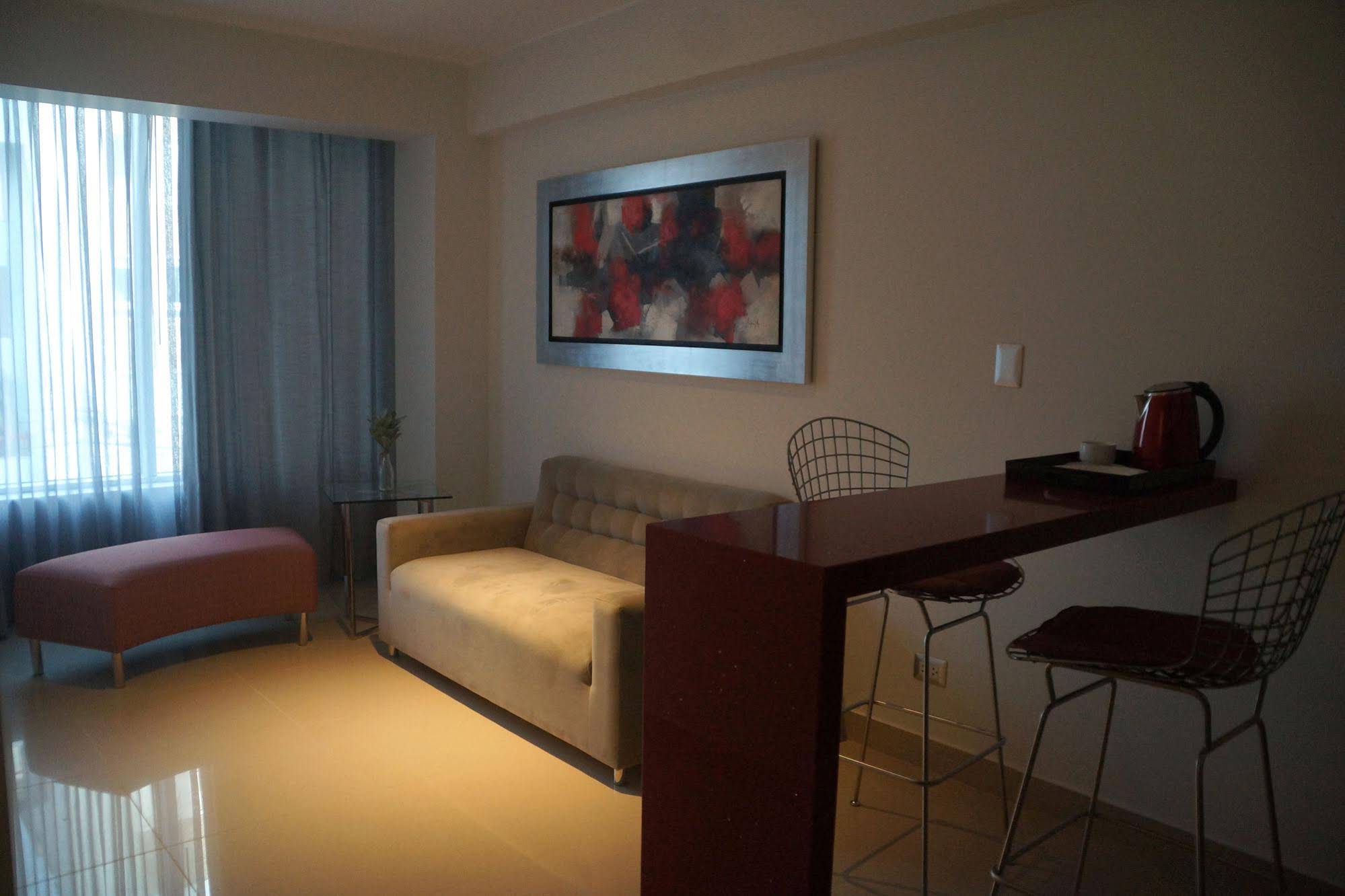 Petit Palace Apart Hotel Suites