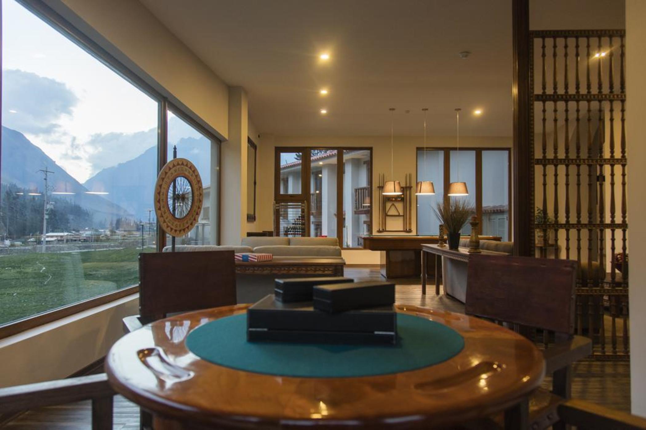 Del Pilar Ollantaytambo