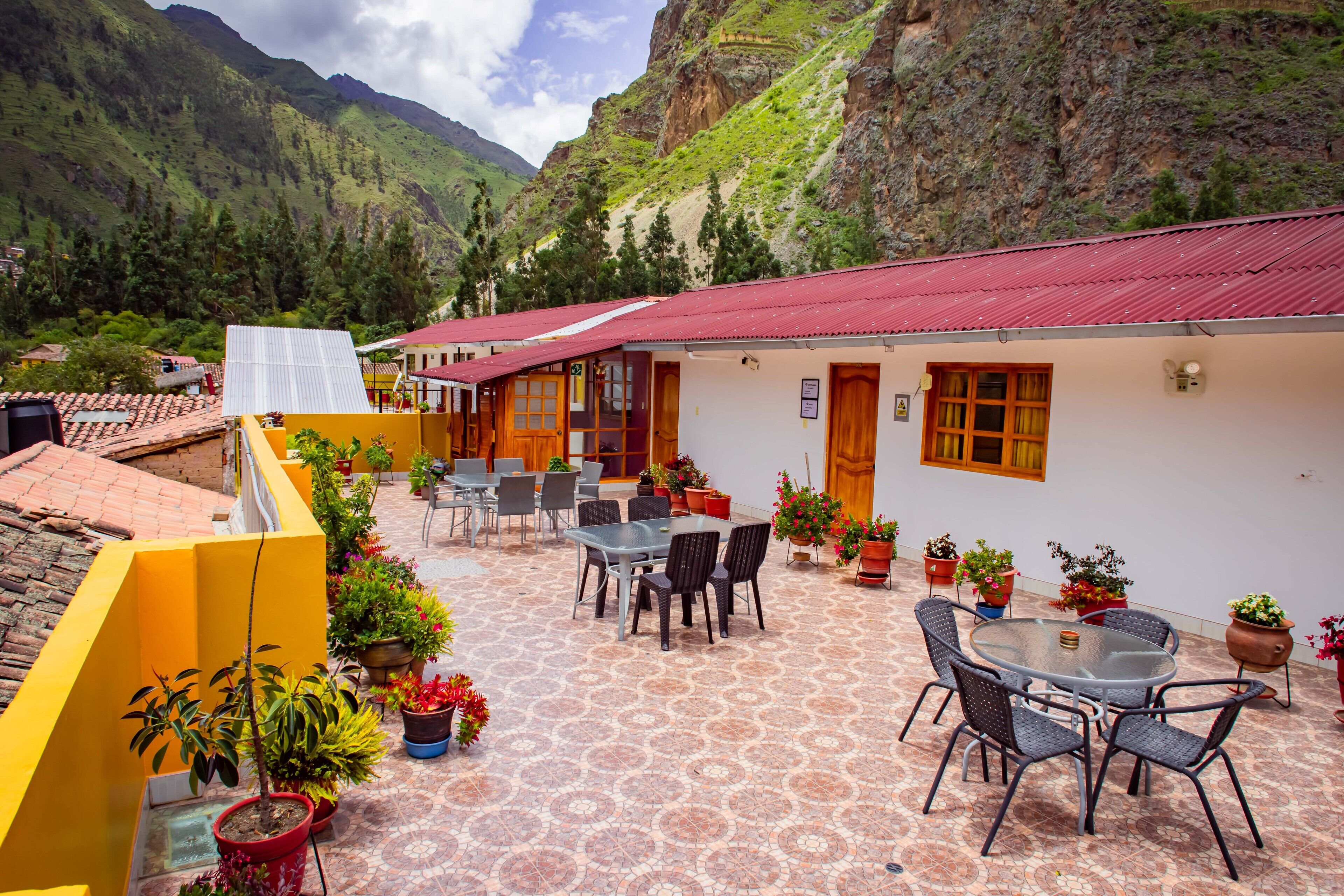 Intitambo Hotel