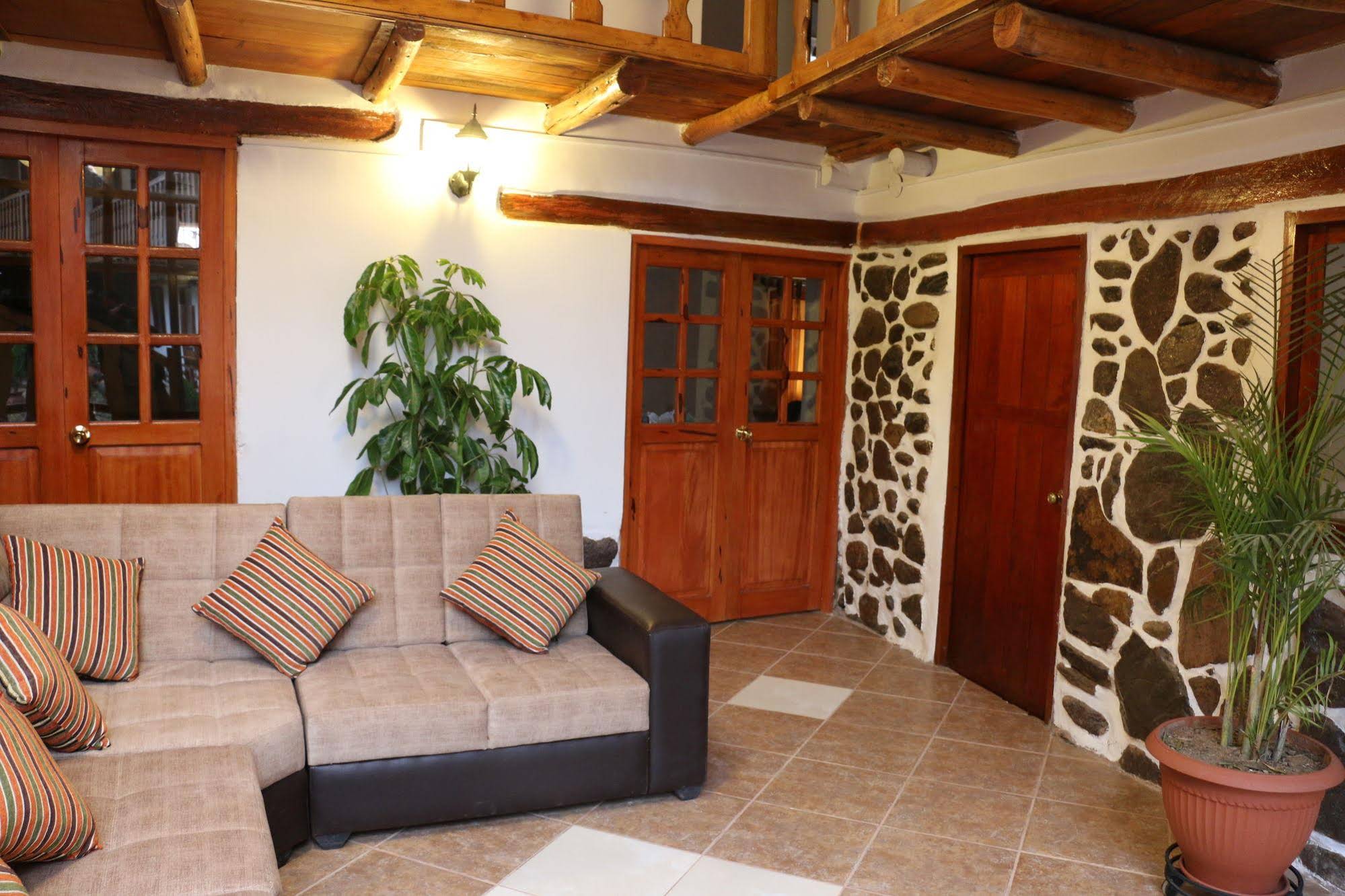 La Casa del Abuelo Riverside