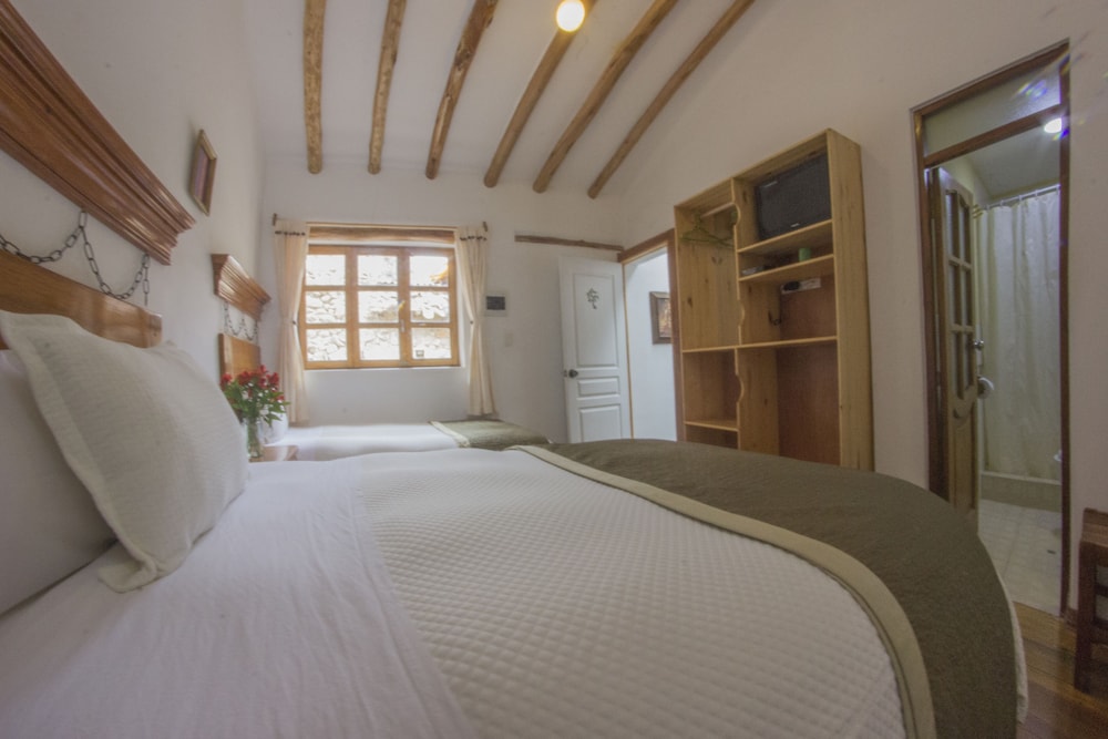 Parwa Guest House