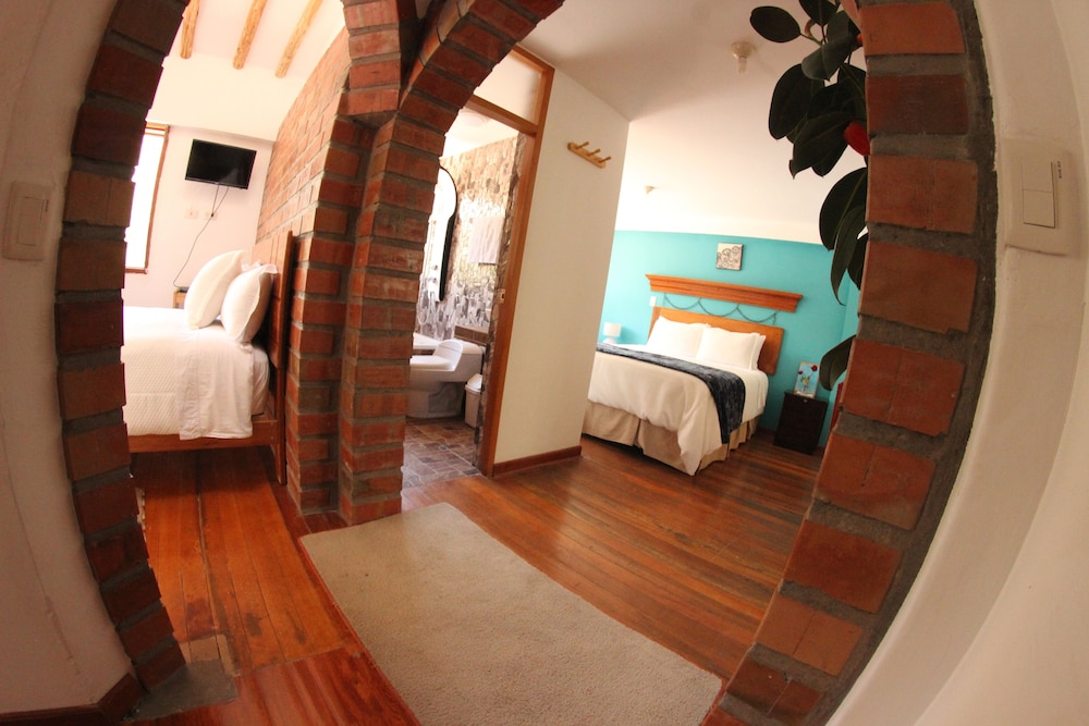 Parwa Guest House