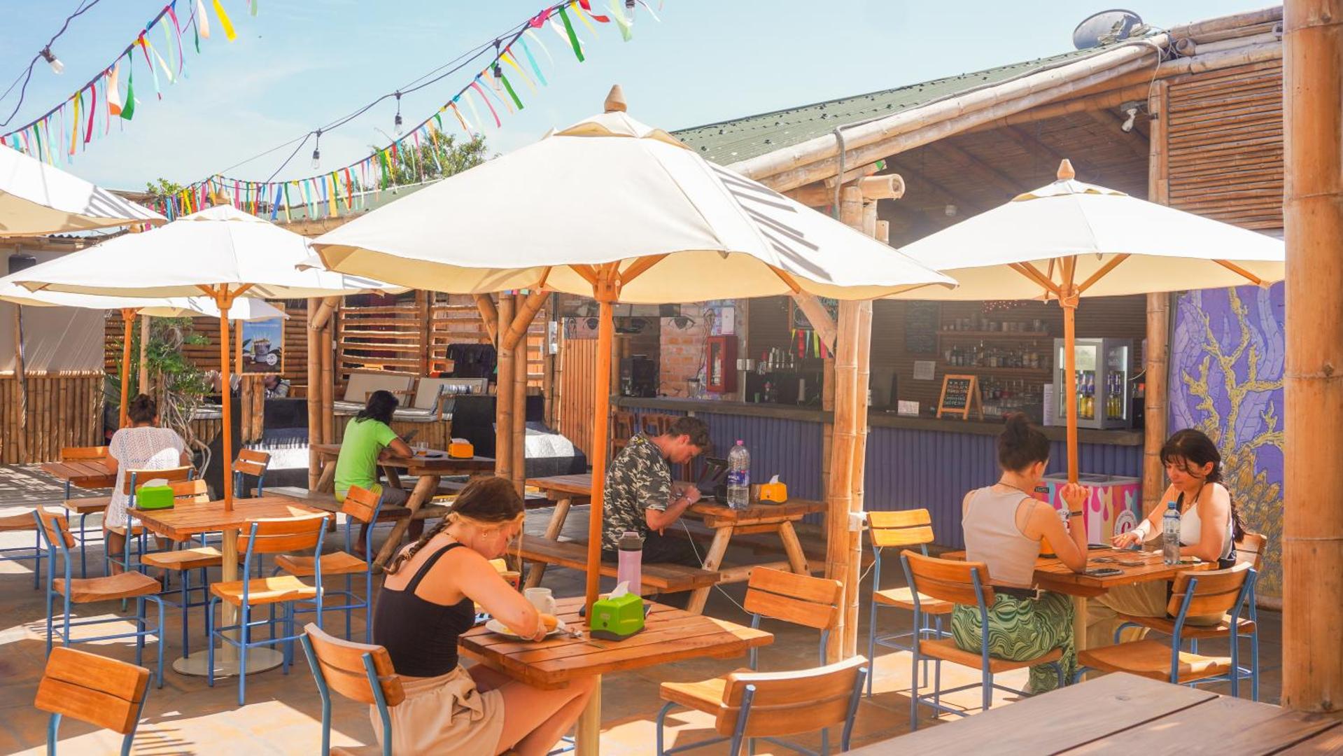 Kokopelli Hostel Paracas
