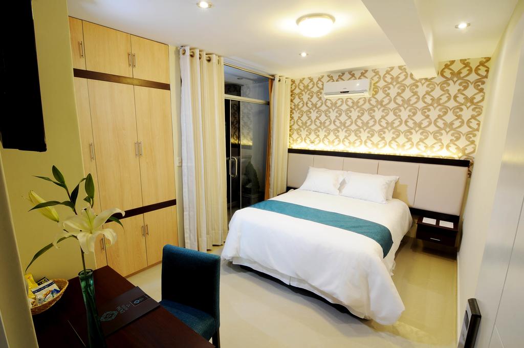 Dom Hotel