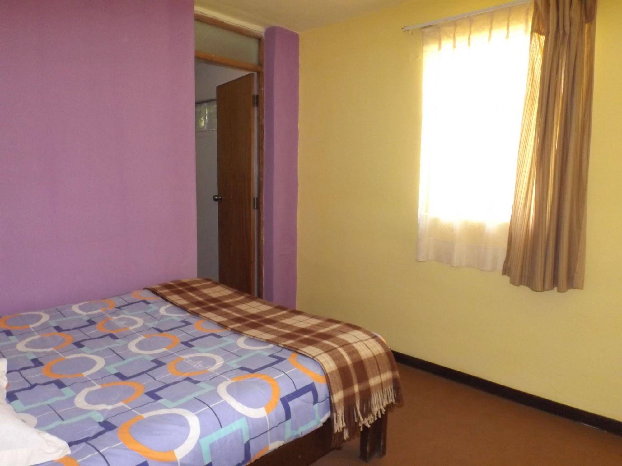 El Manzano Lodge