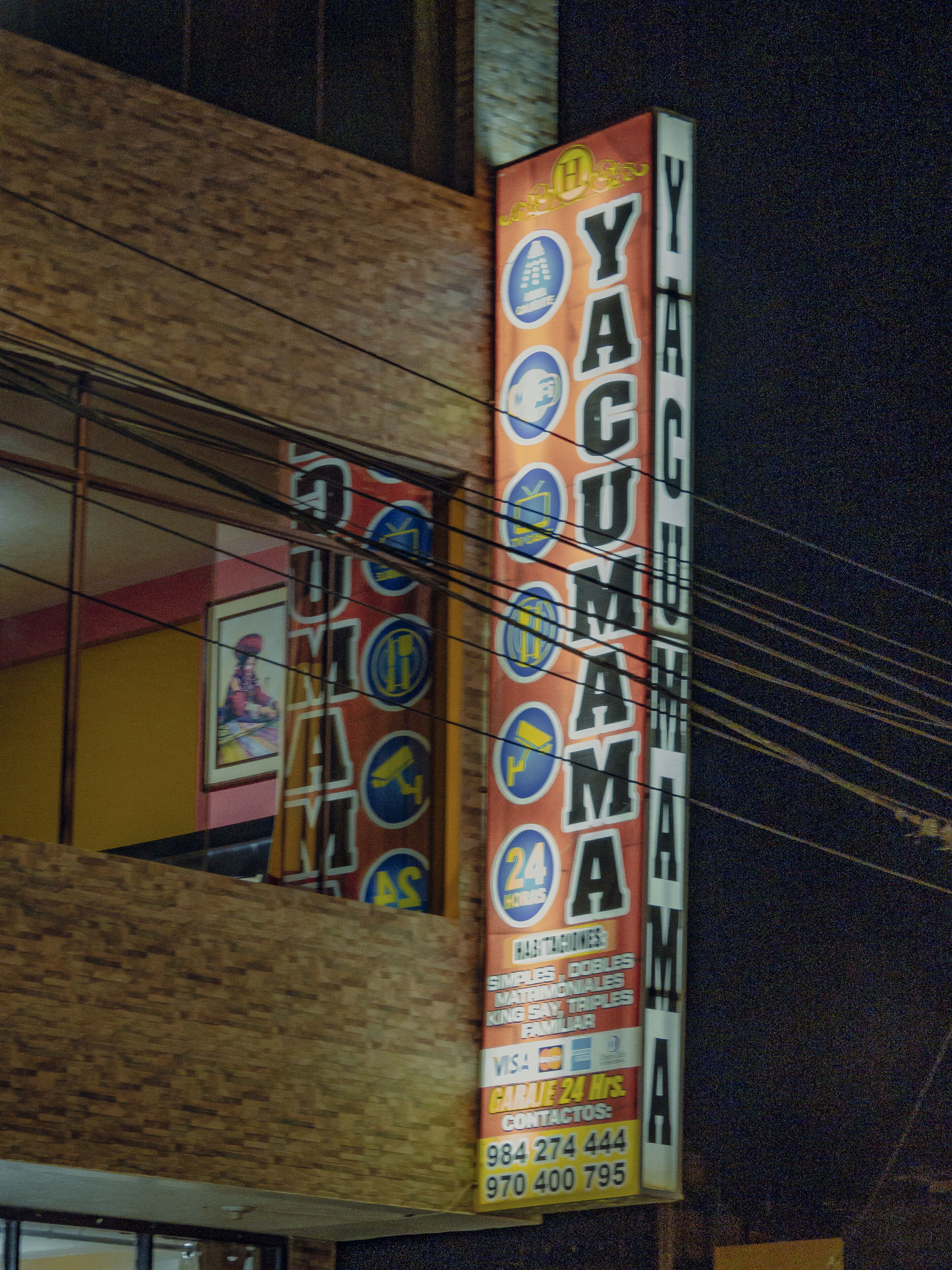 Yakumama Hotel