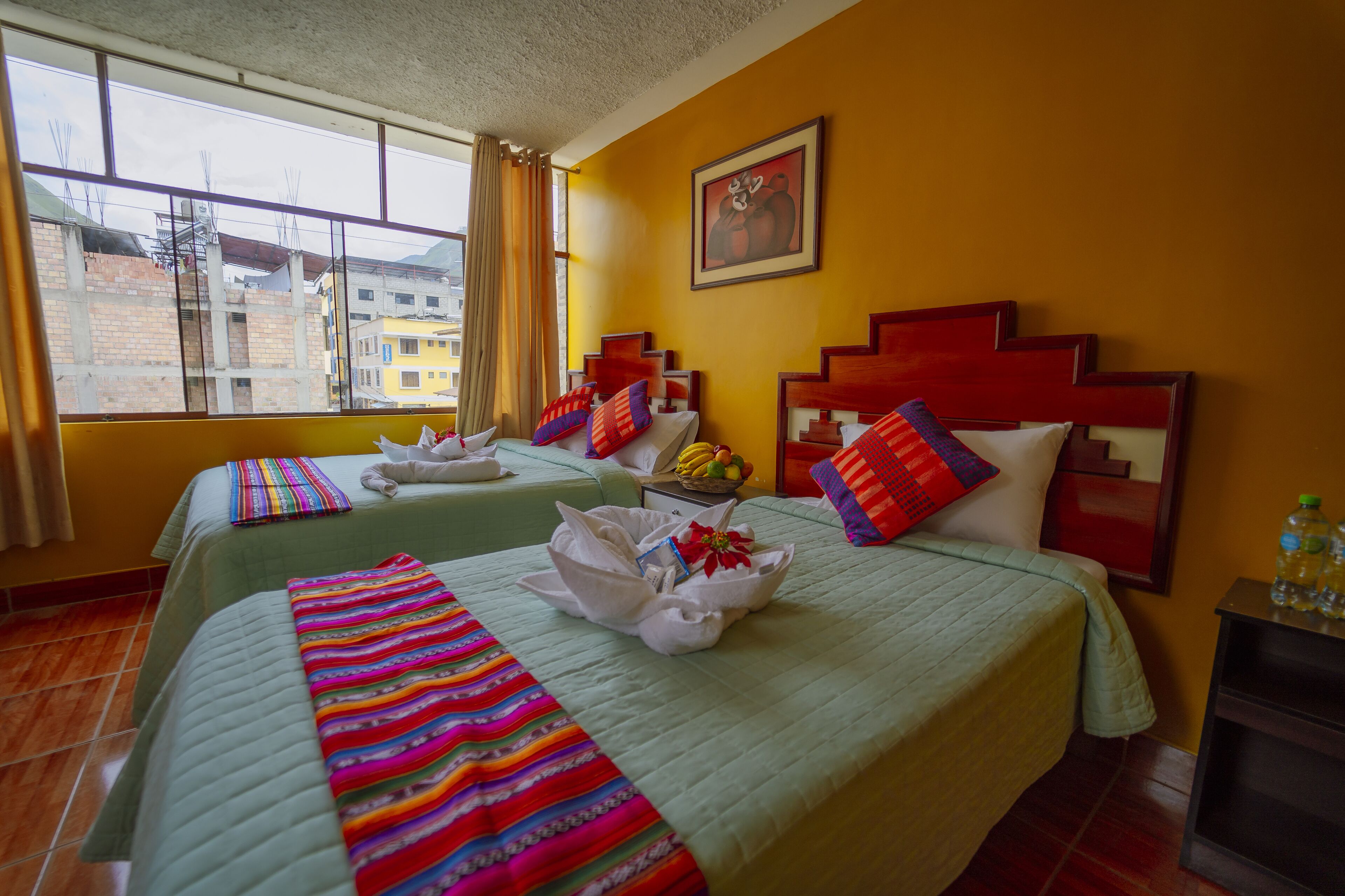 Yakumama Hotel