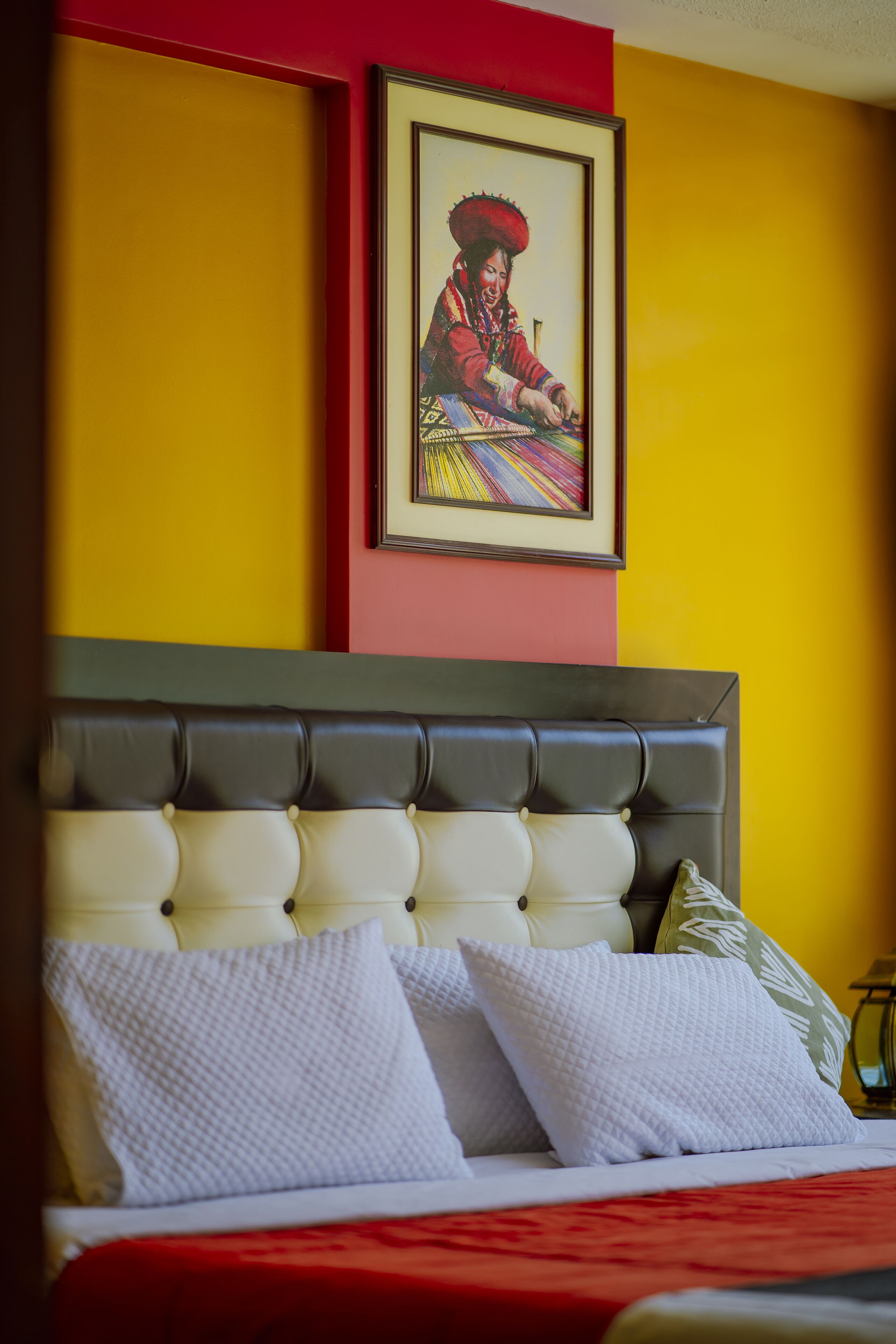 Yakumama Hotel