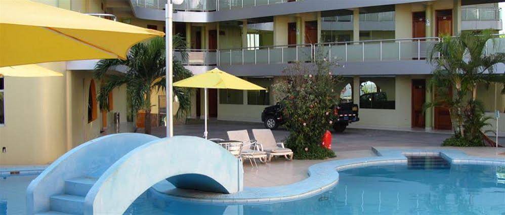 Rio Cumbaza Hotel