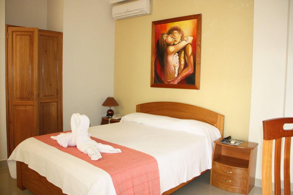 Royal Kerkus Hotel