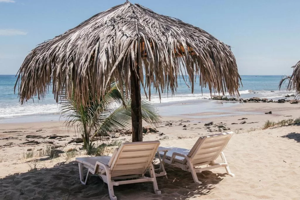 Baja Canoas Hotel