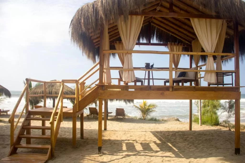 Baja Canoas Hotel