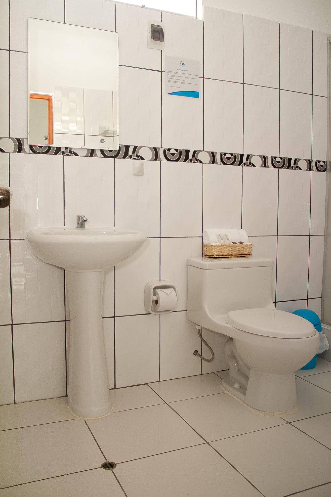 Nauti-k Beach Hotel