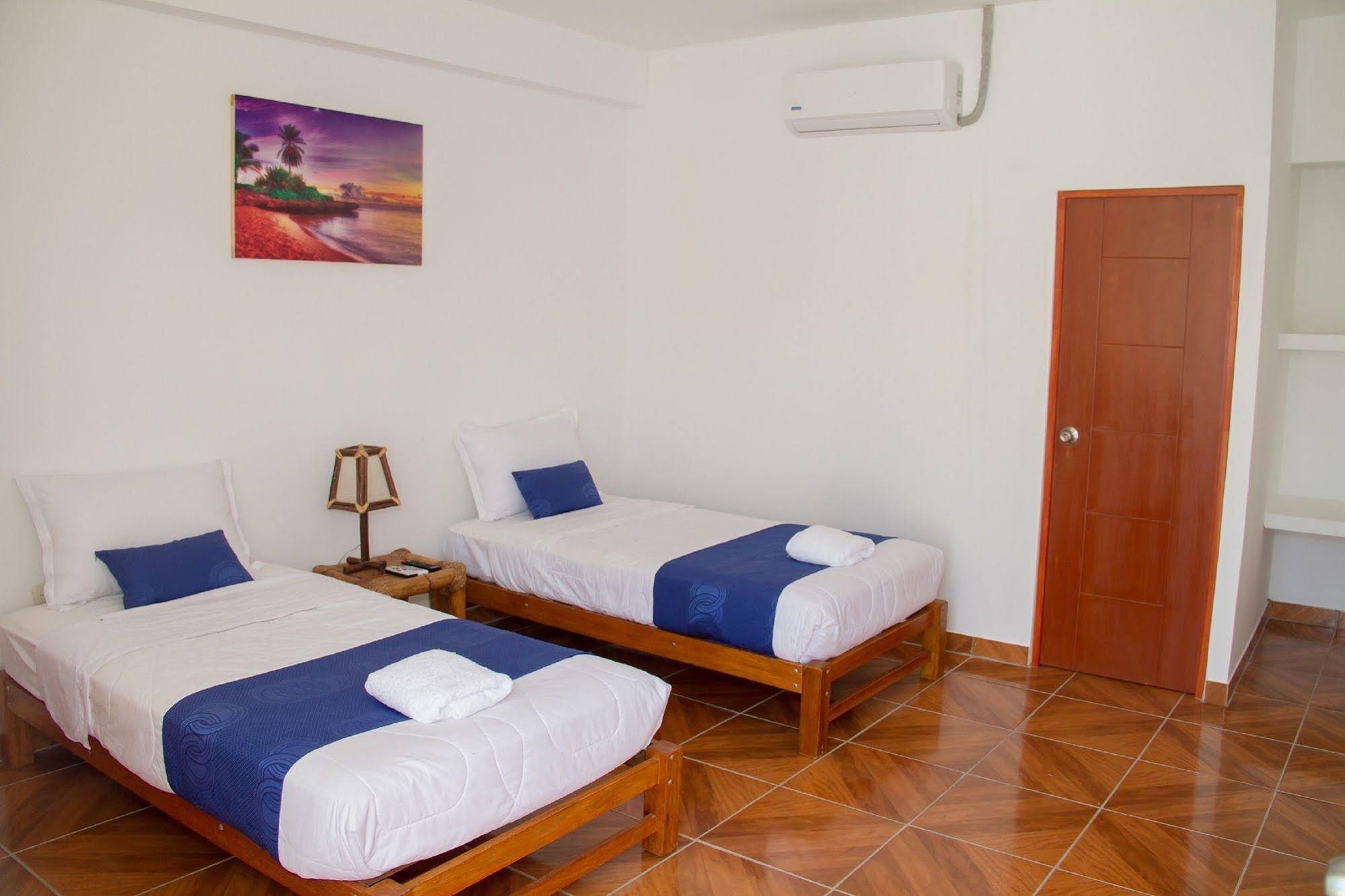 Nauti-k Beach Hotel