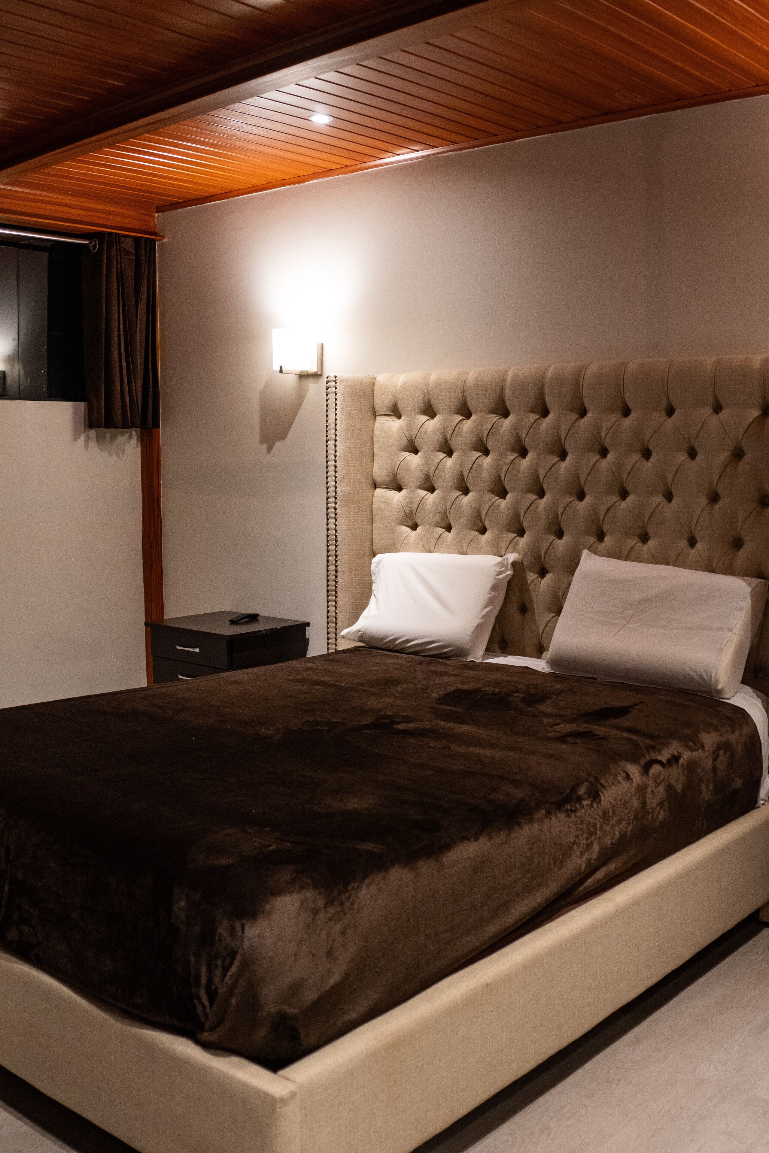 Hotel California Urubamba