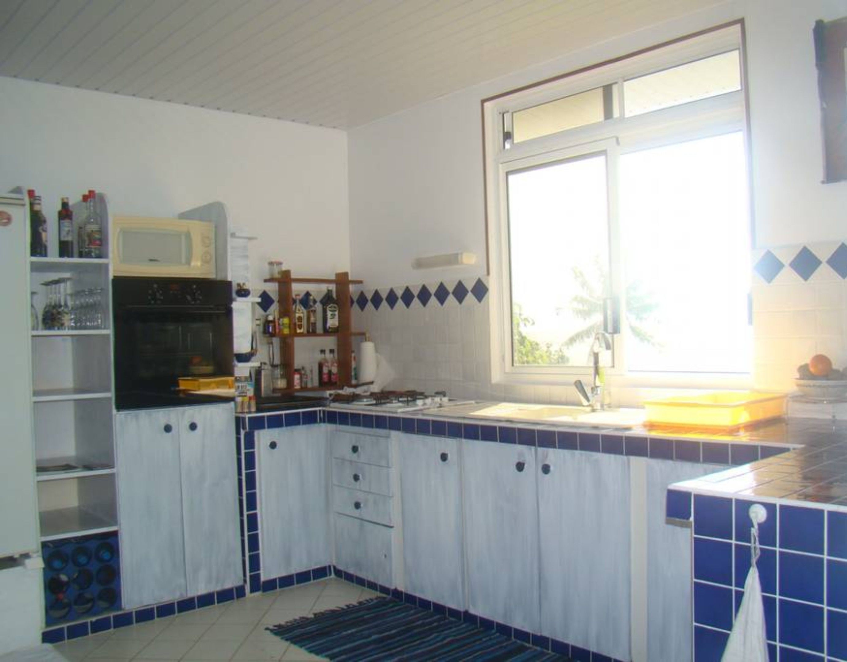 Apoomatai Bay Bungalow