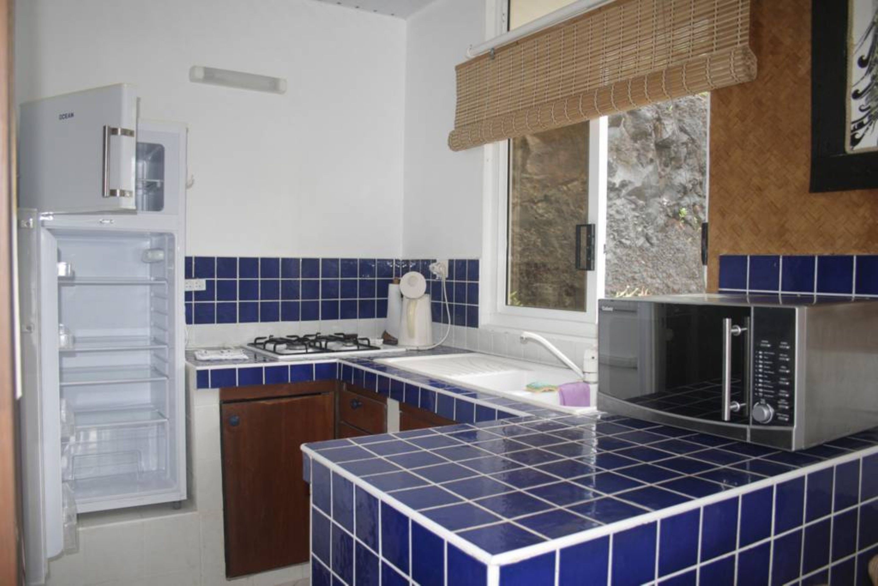 Apoomatai Bay Bungalow