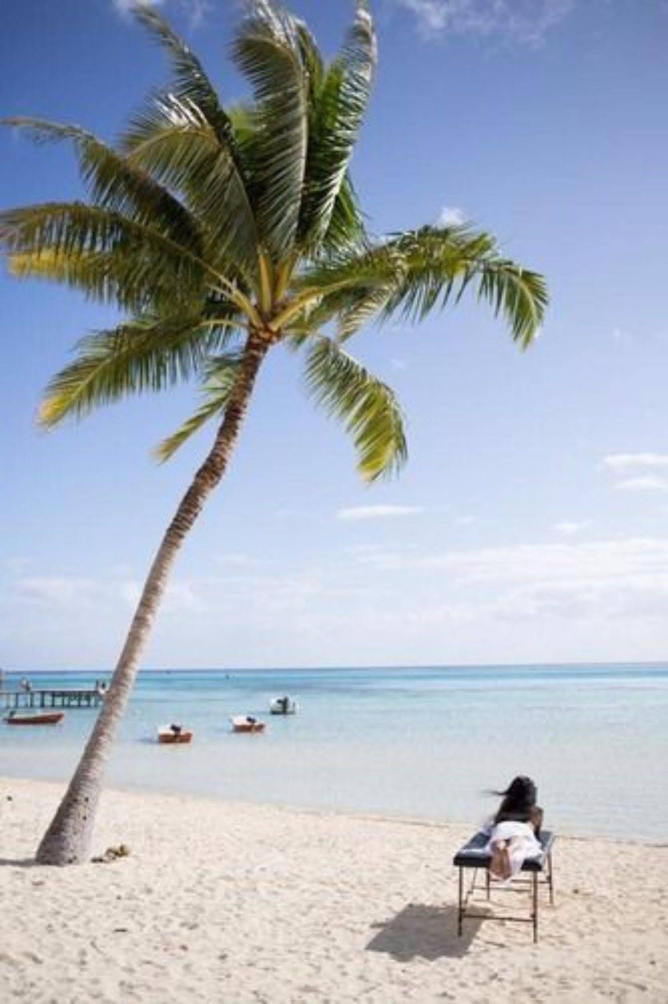 Moorea Sunset Beach