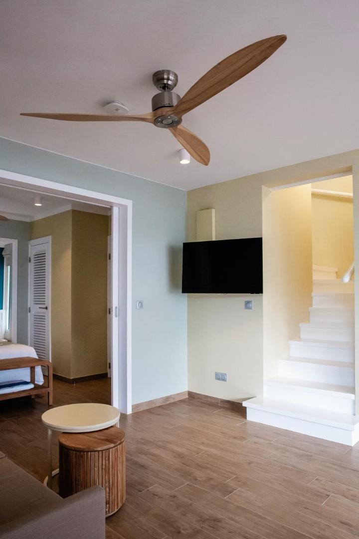 Niu Beach Hotel Moorea