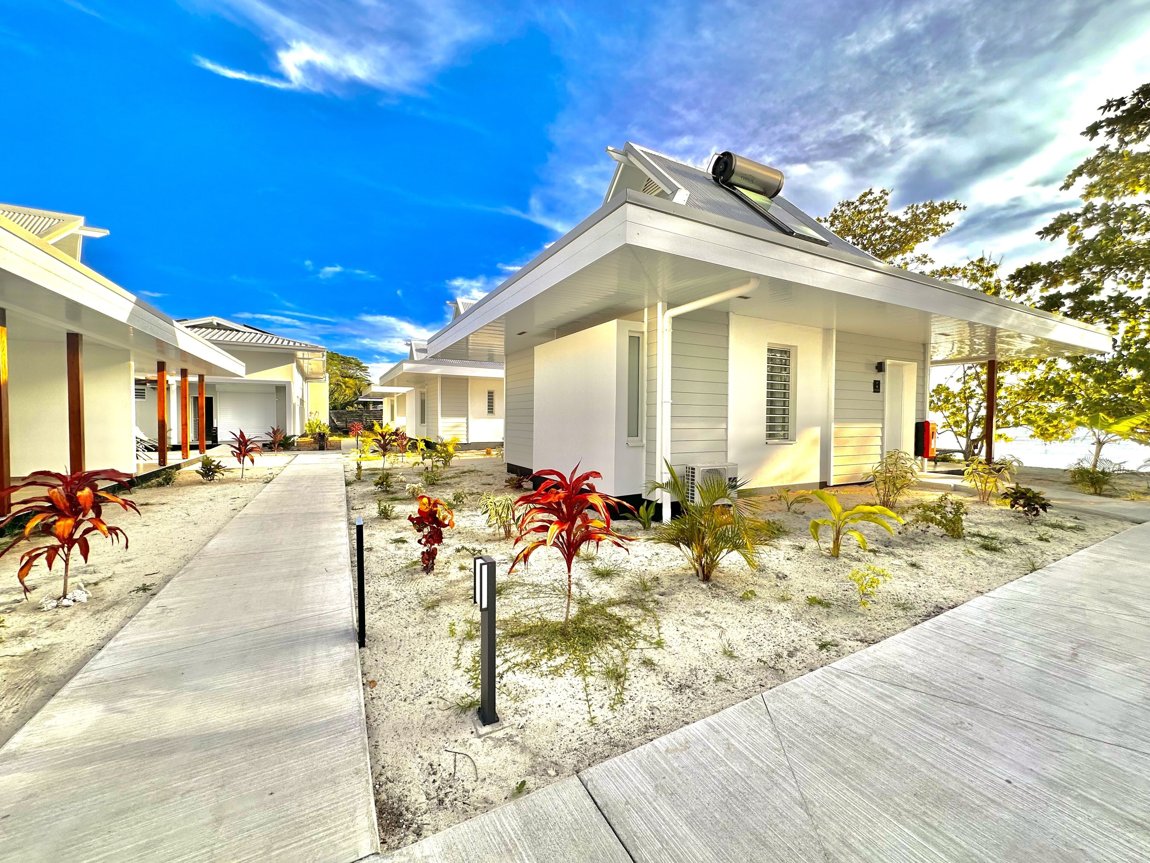 Niu Beach Hotel Moorea