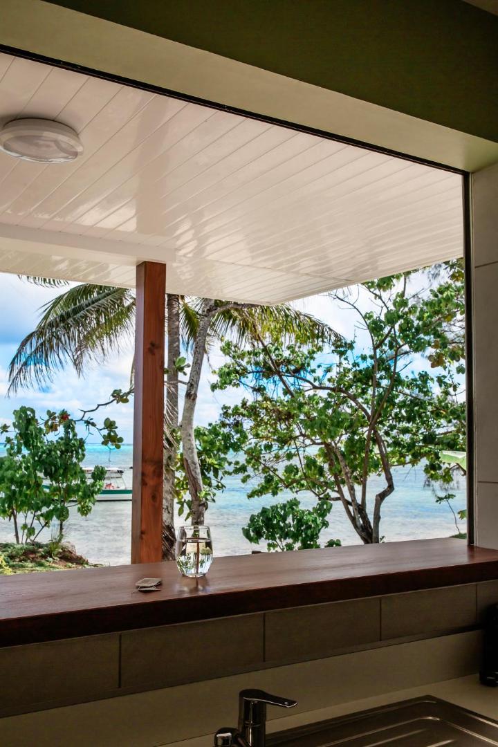 Niu Beach Hotel Moorea