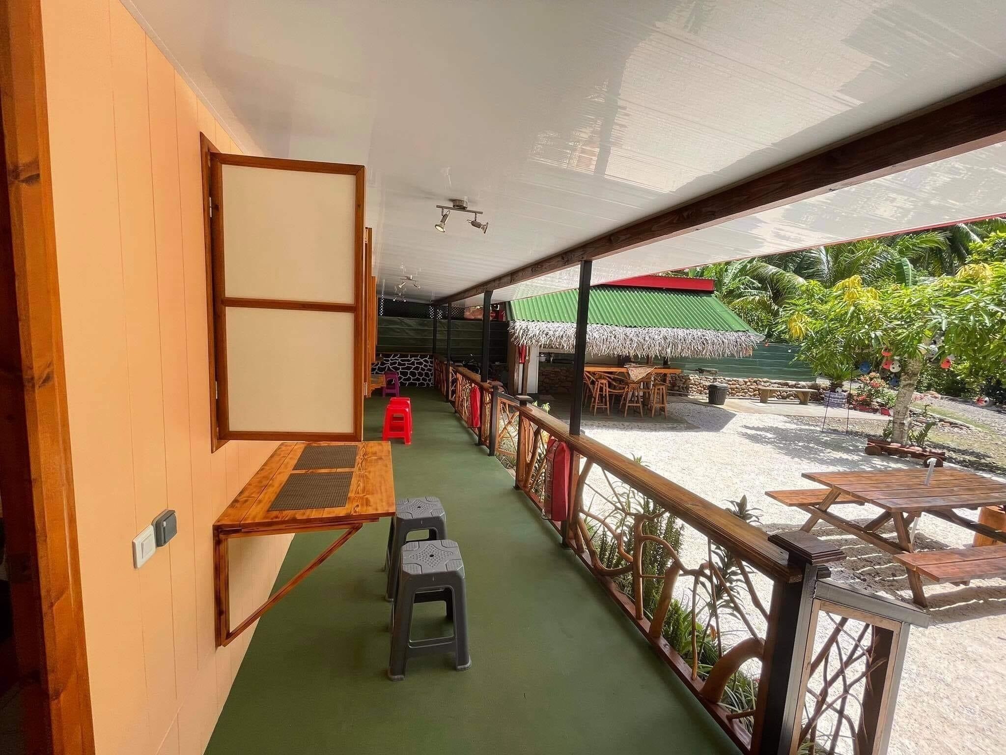 Vaiare Lodge