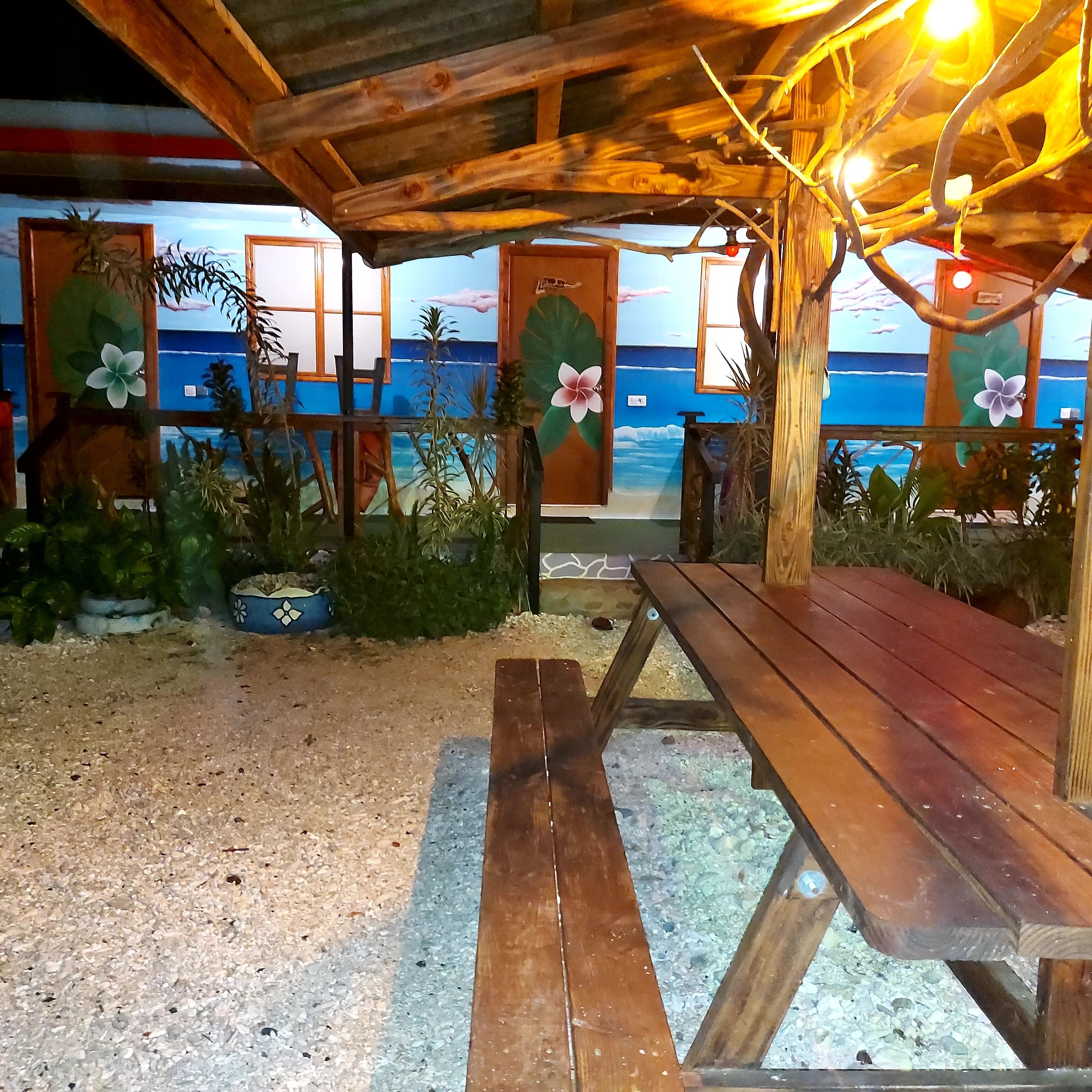 Vaiare Lodge