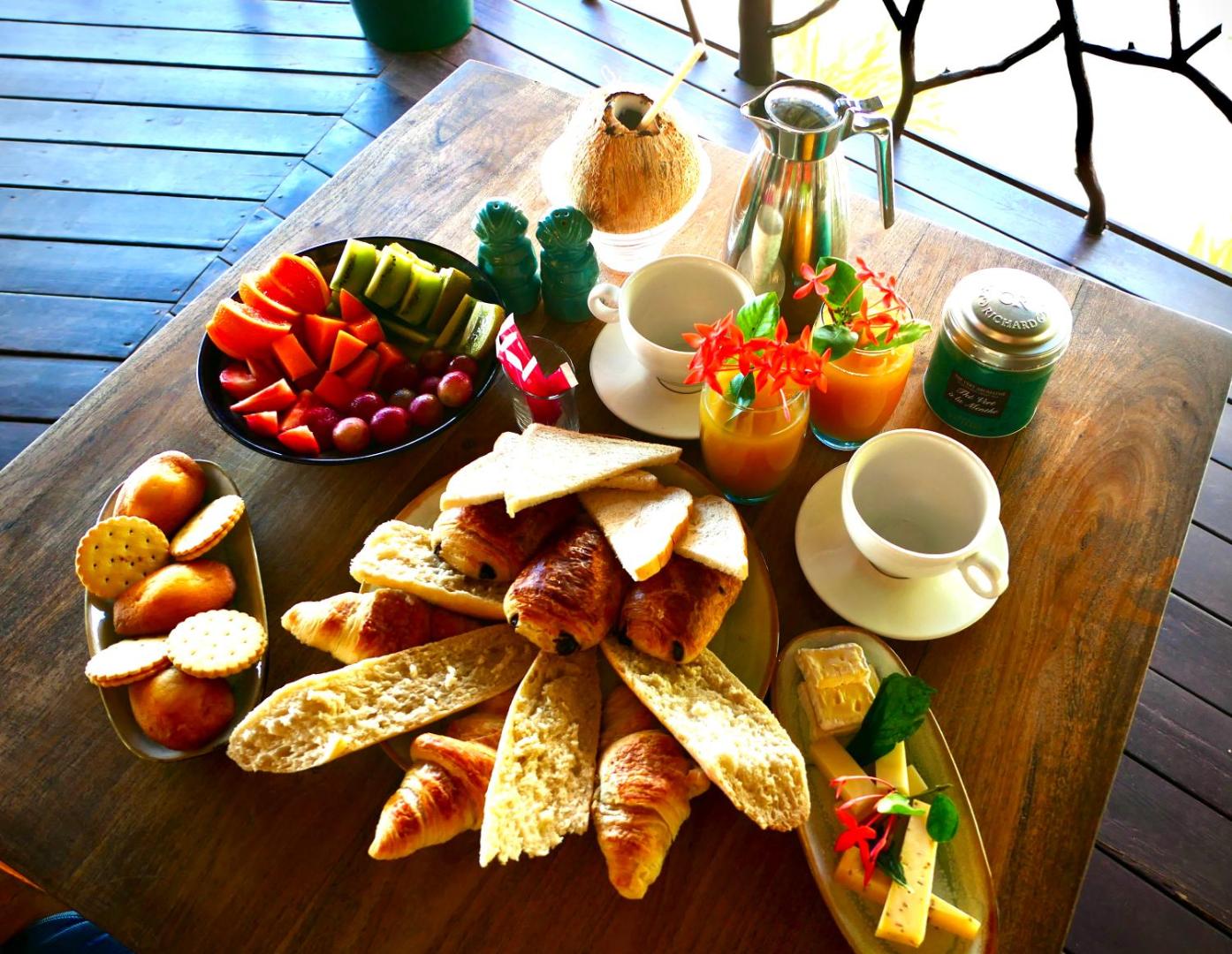 EDEN Private Island TAHA'A