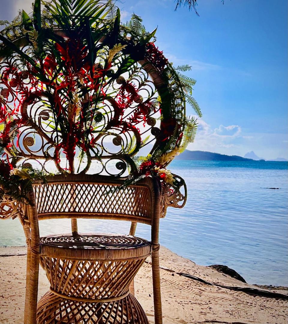 EDEN Private Island TAHA'A