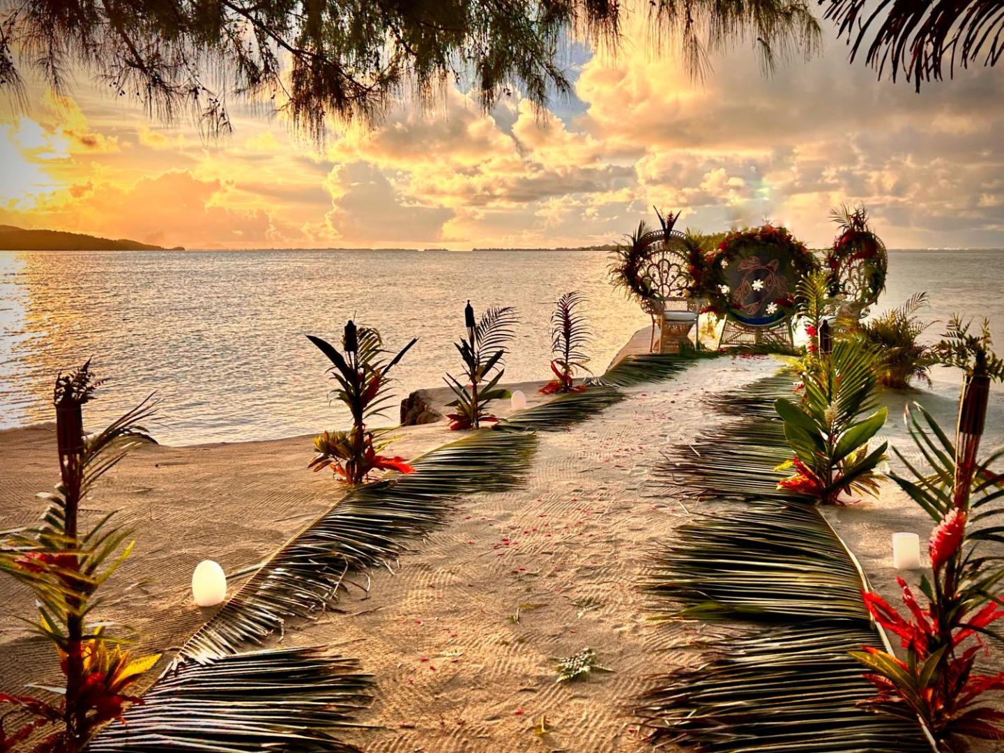 EDEN Private Island TAHA'A