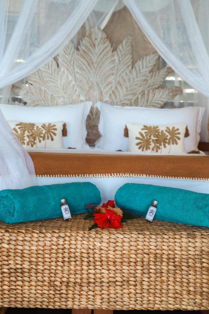 EDEN Private Island TAHA'A