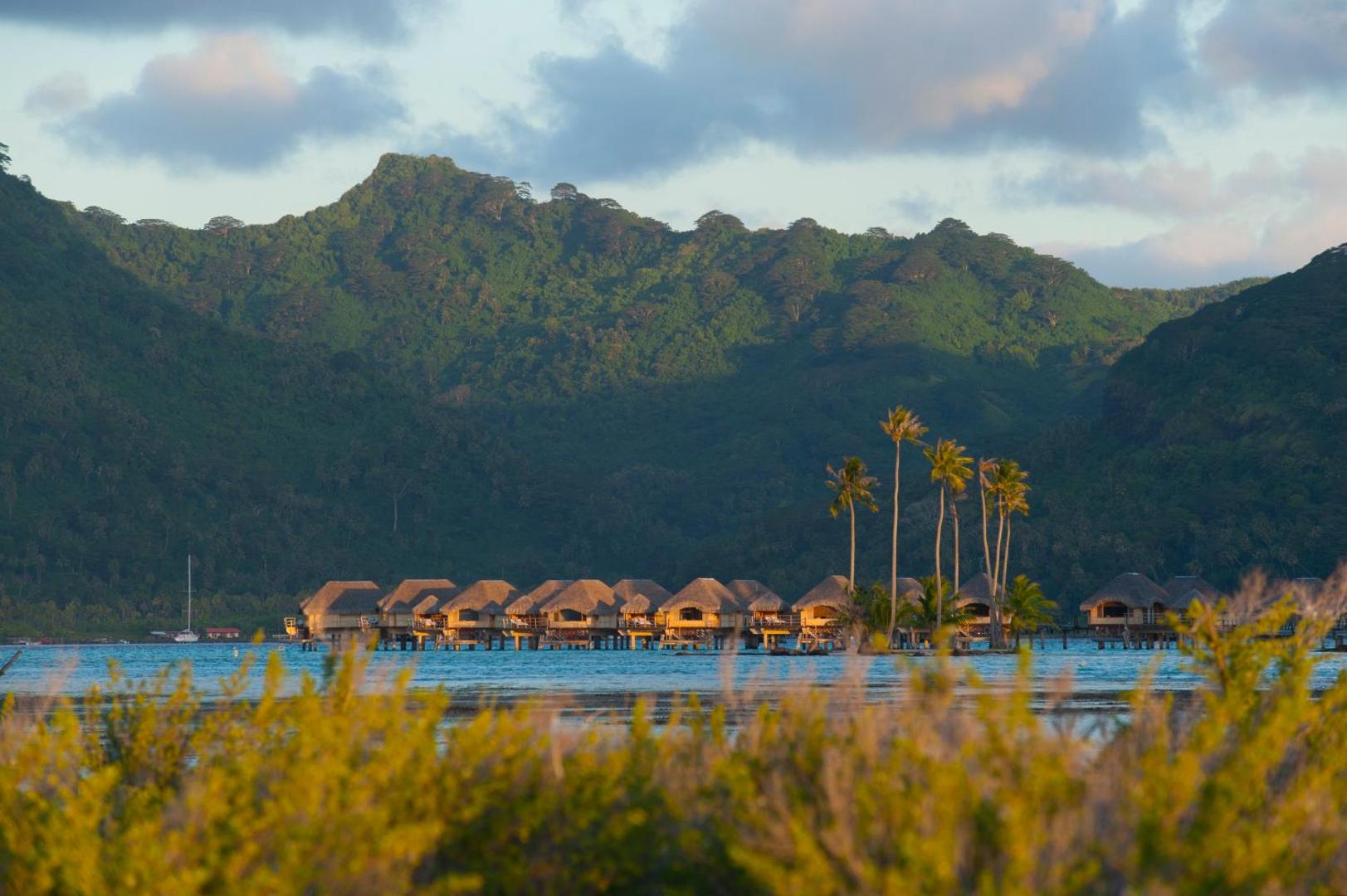 Le Taha'a by Pearl Resorts