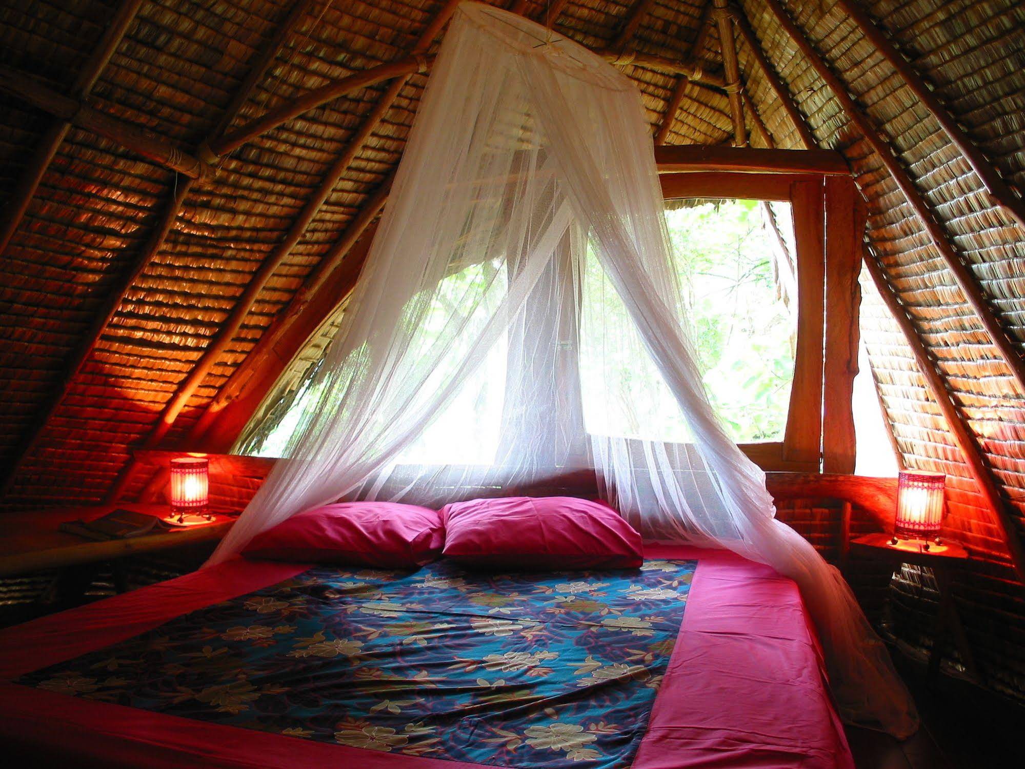 Vanira Lodge