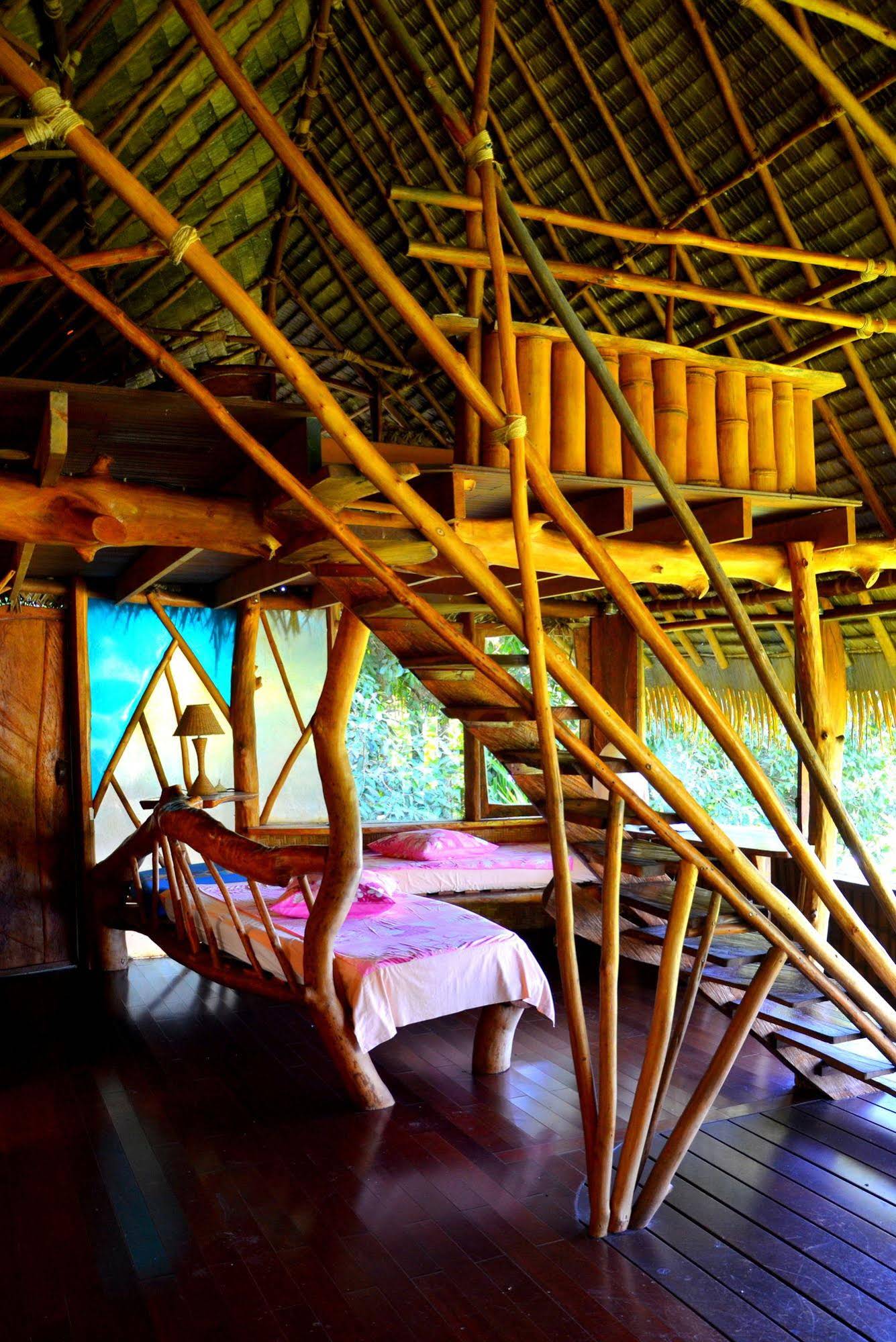 Vanira Lodge
