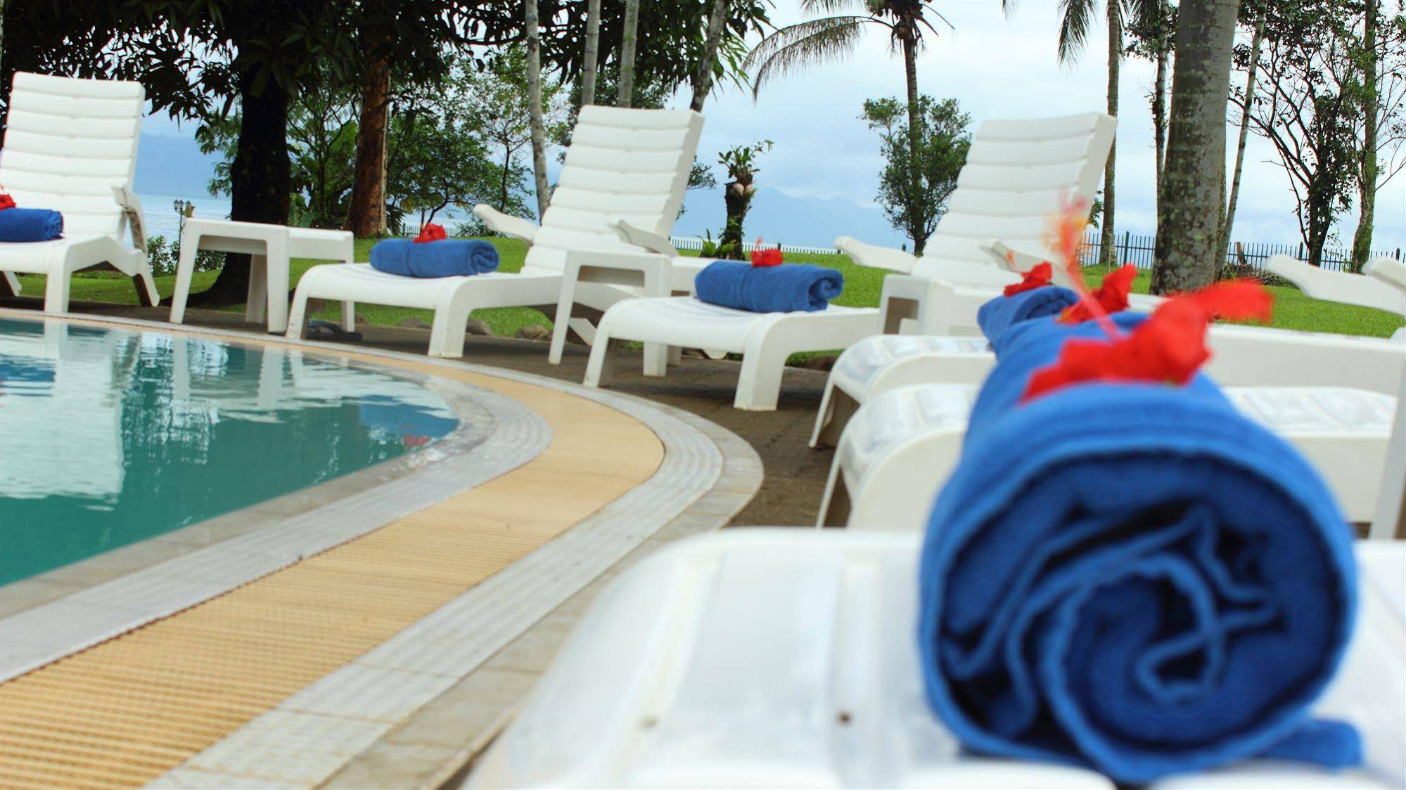 Alotau International Hotel